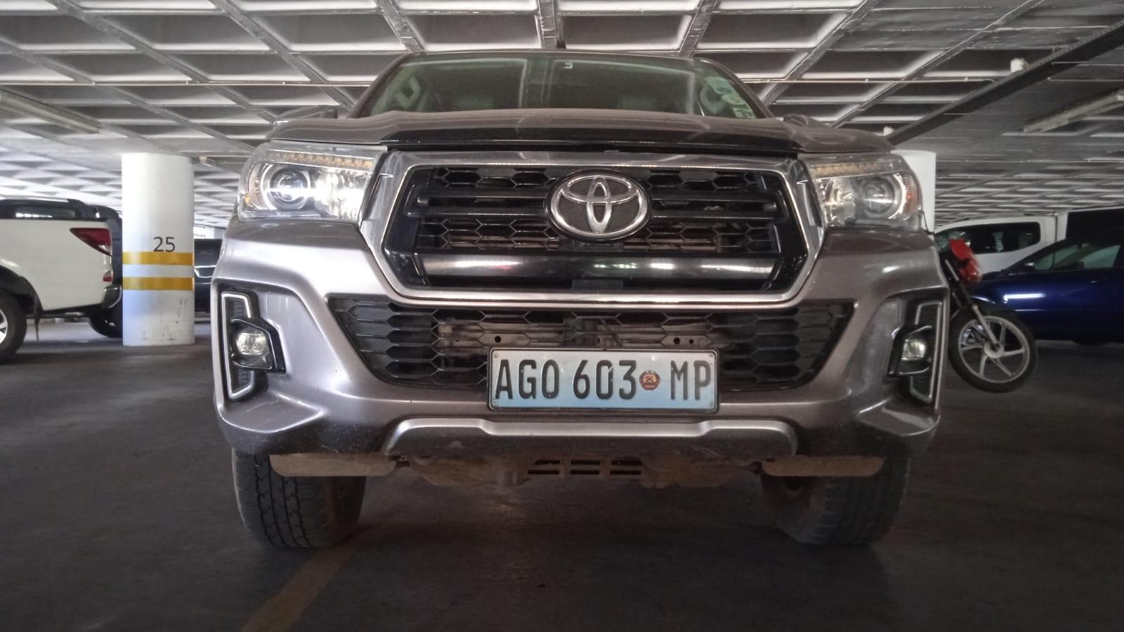 Toyota Hilux 2.8 GD6 — imagen 12