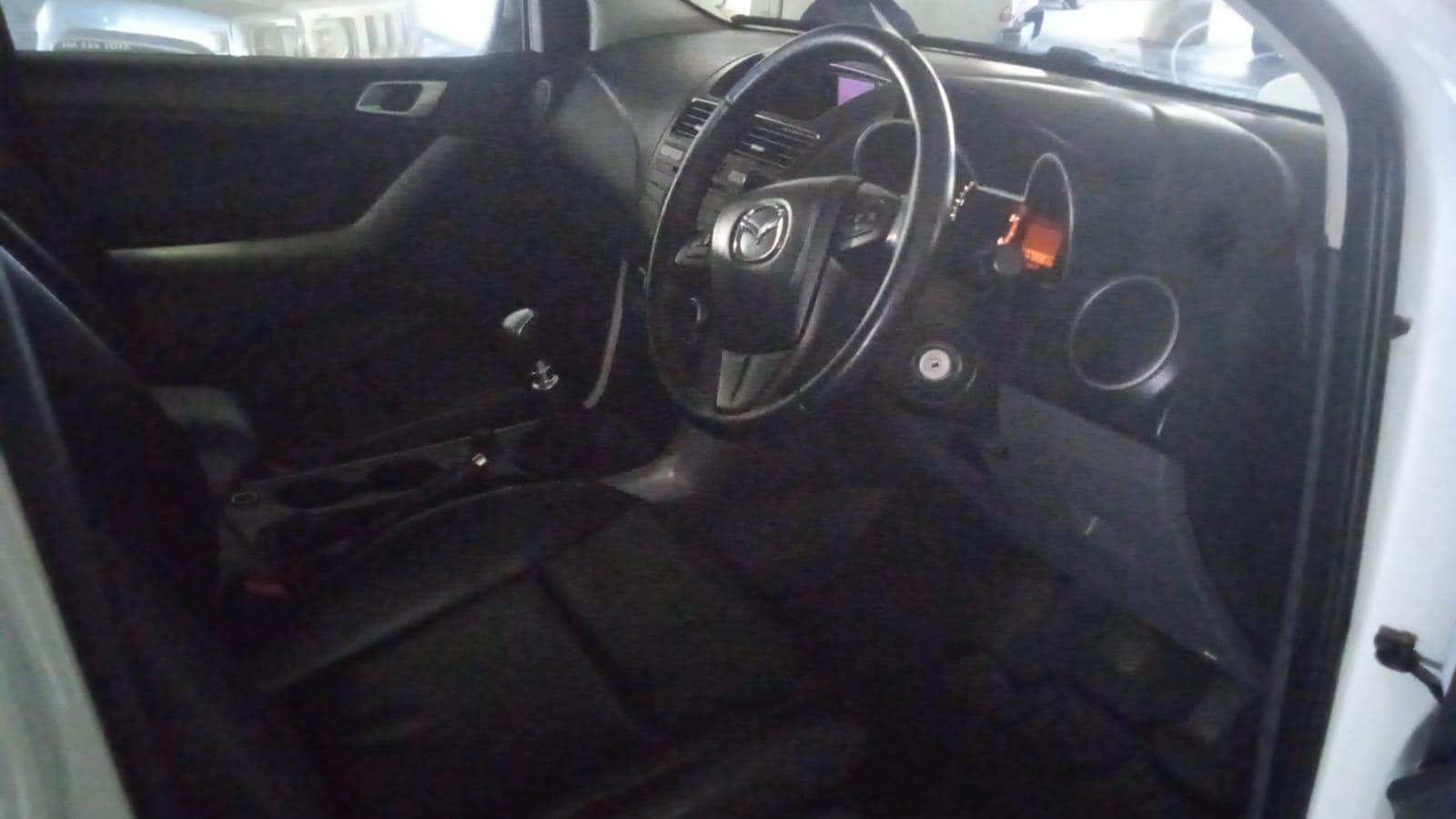 Mazda BT50 — imagem 10