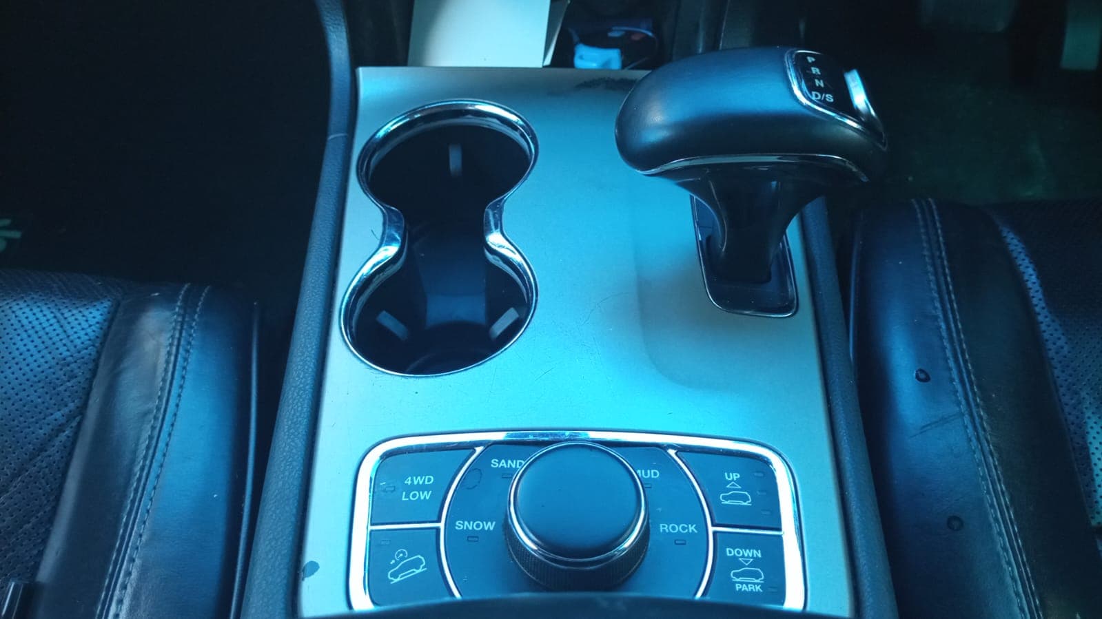 Jeep Grand Cherokee — imagem 12