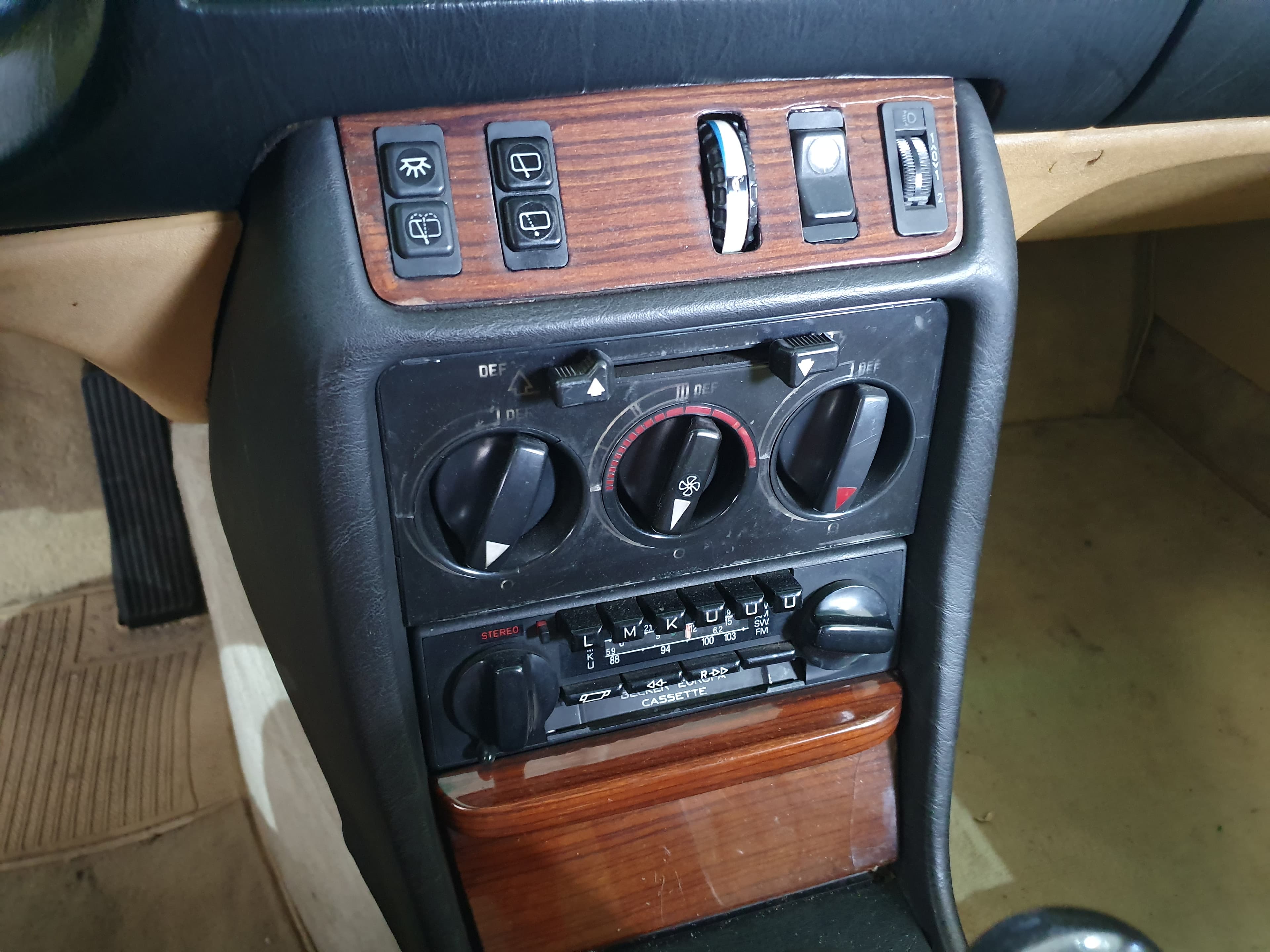 Mercedes-Benz 300 Turbo Diesel W 123 · Ano 1981 — imagen 30