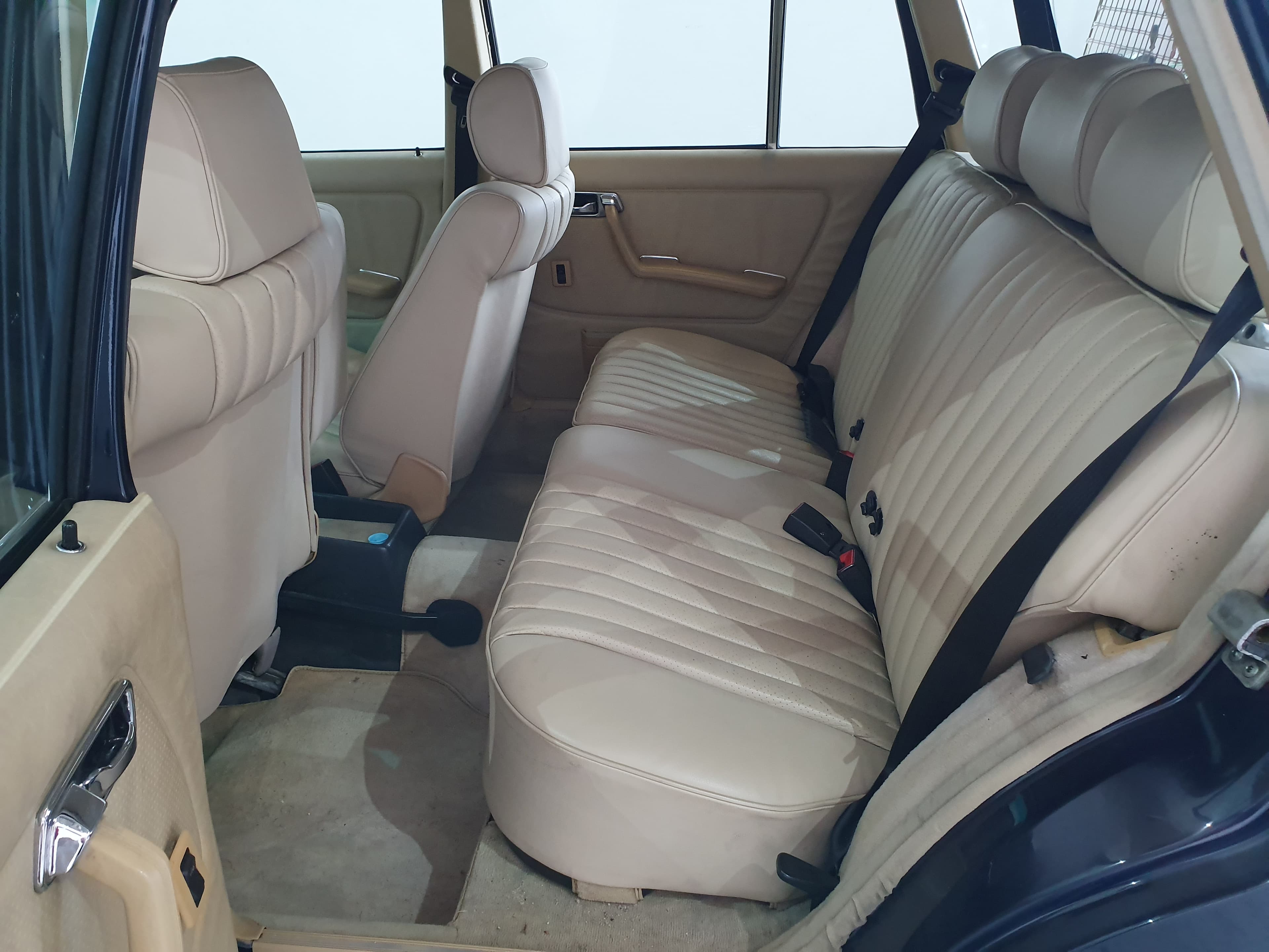 Mercedes-Benz 300 Turbo Diesel W 123 · Ano 1981 — imagen 25