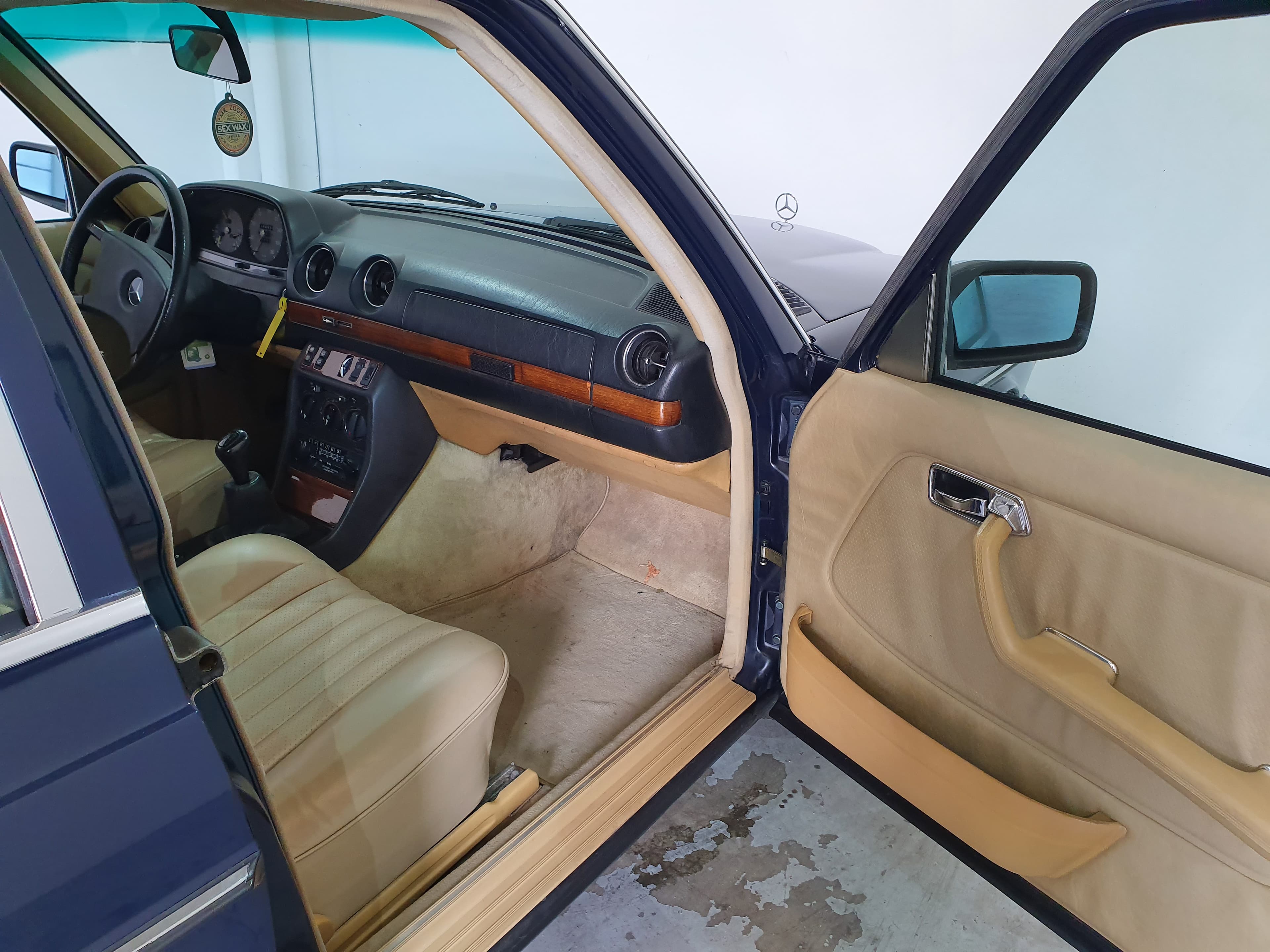 Mercedes-Benz 300 Turbo Diesel W 123 · Ano 1981 — imagen 20
