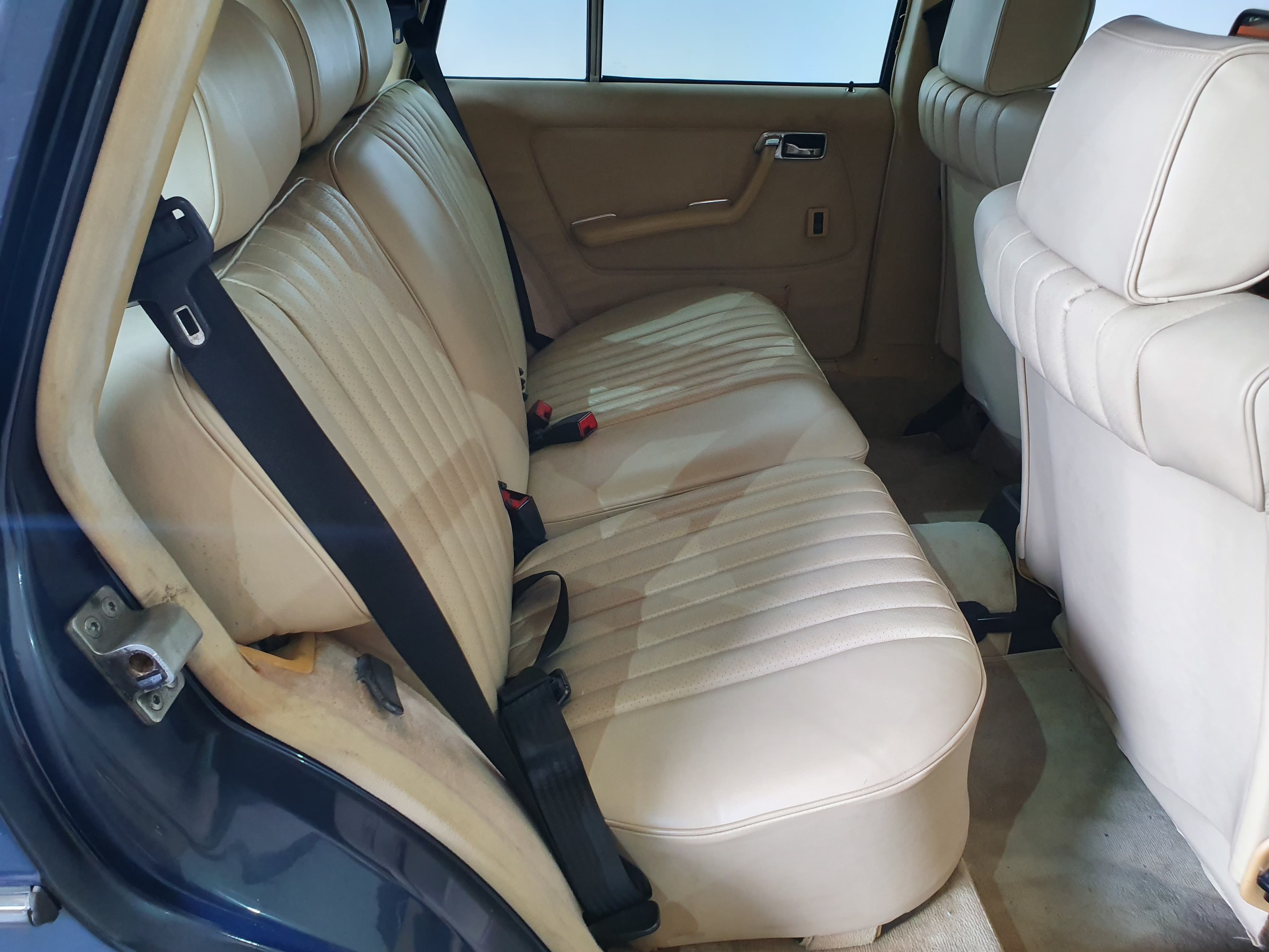 Mercedes-Benz 300 Turbo Diesel W 123 · Ano 1981 — imagen 19