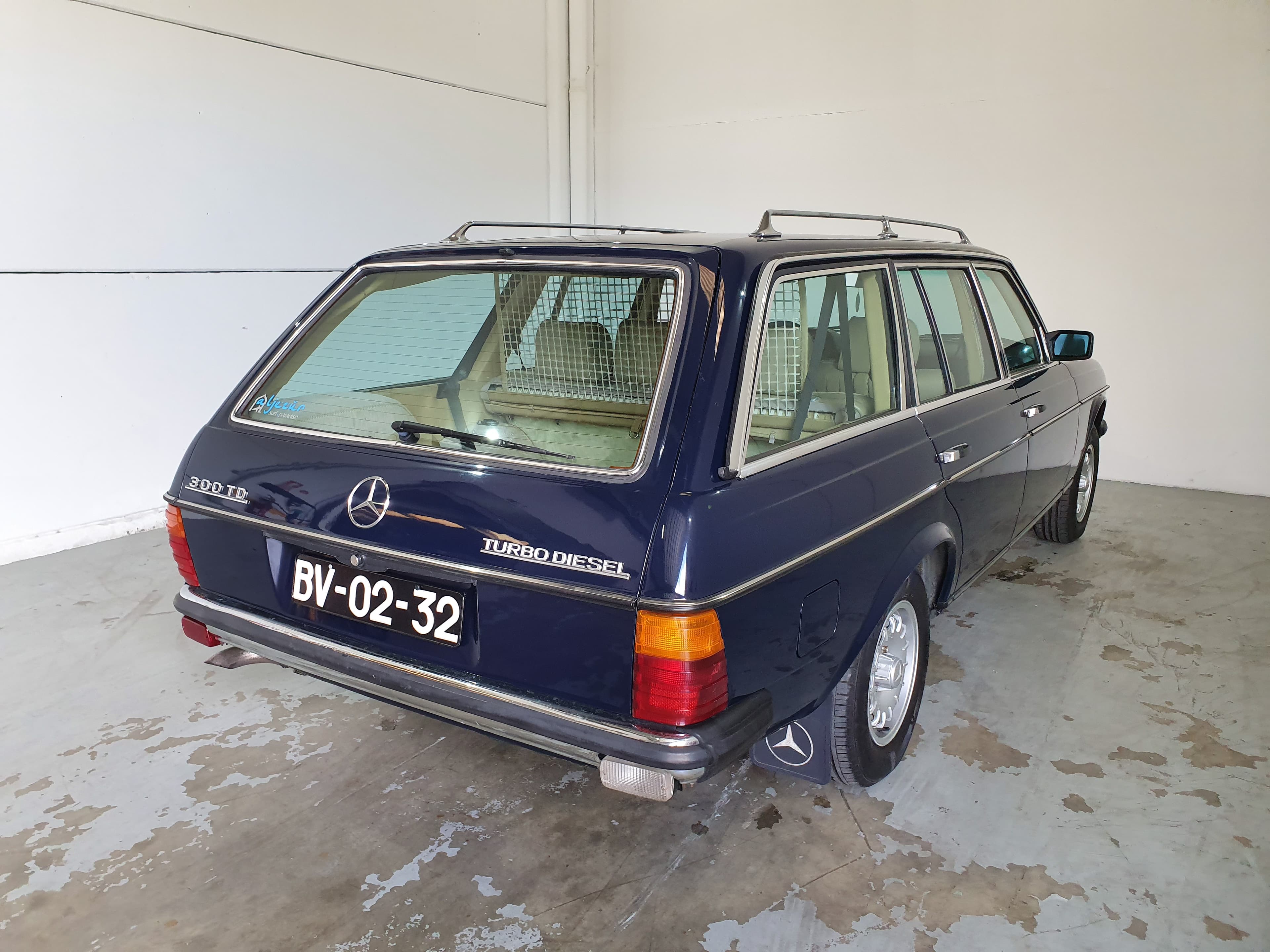Mercedes-Benz 300 Turbo Diesel W 123 · Ano 1981 — imagen 5