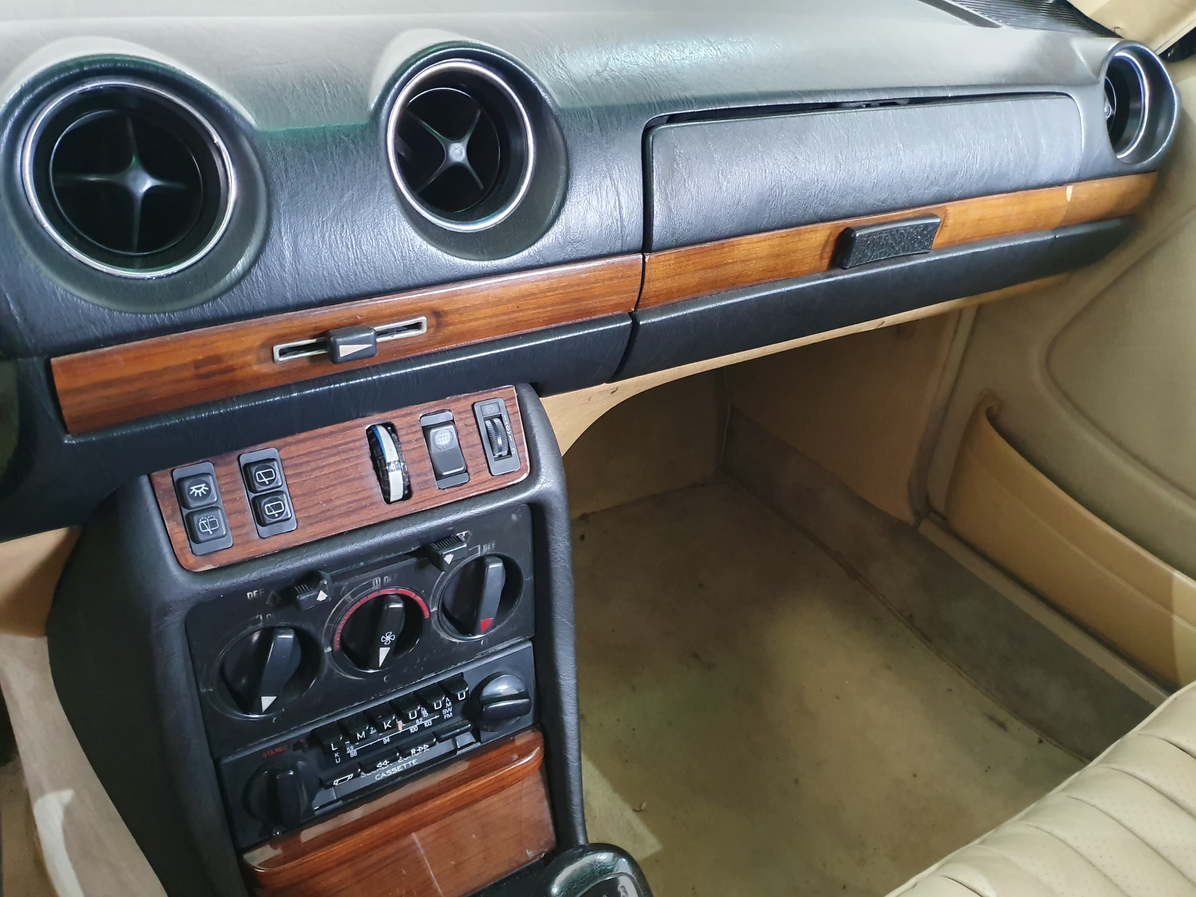 Mercedes-Benz 300 Turbo Diesel W 123 · Ano 1981 — imagen 29