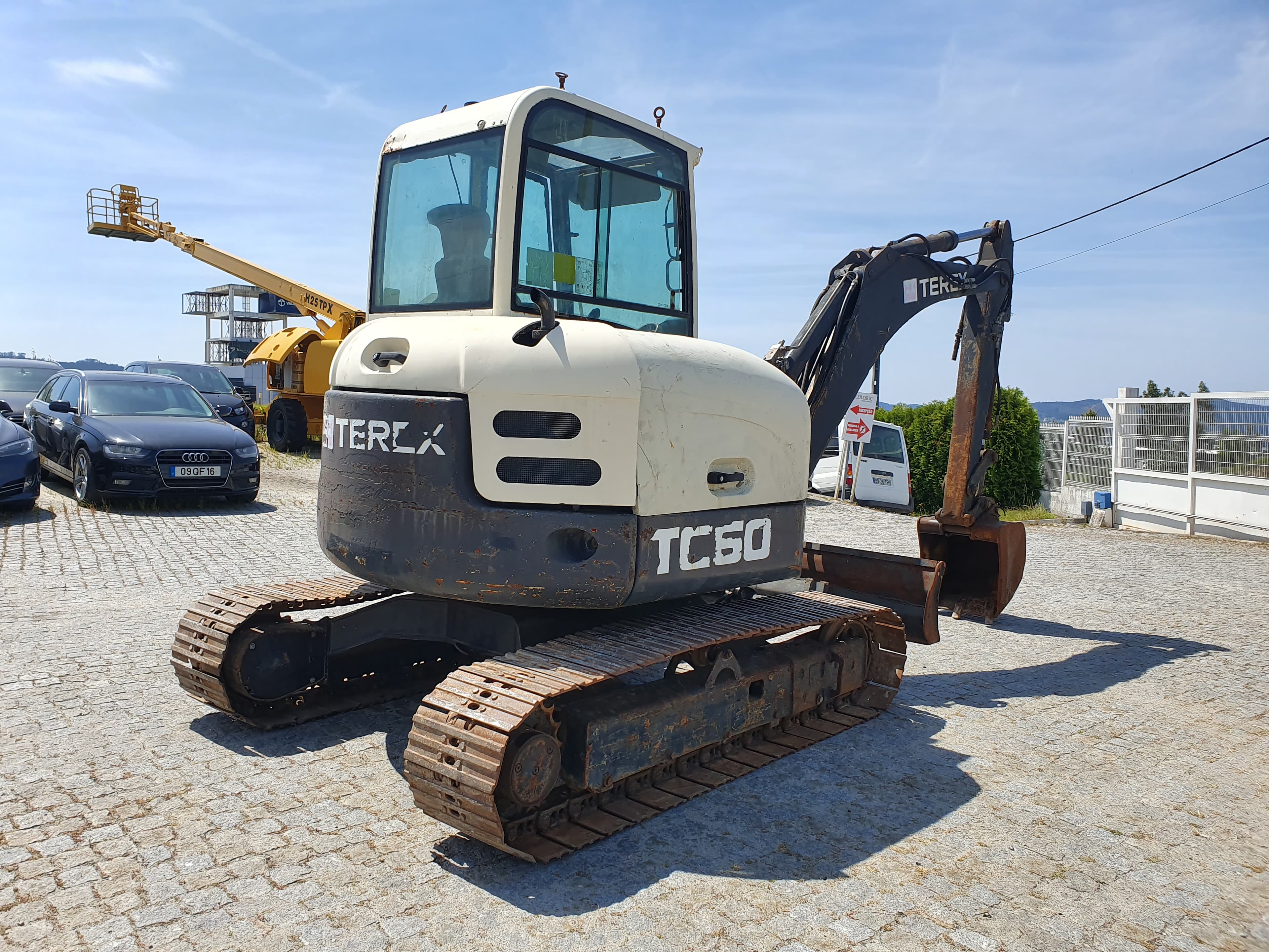 Mini Giratória Terex TC 60 — imagen 5