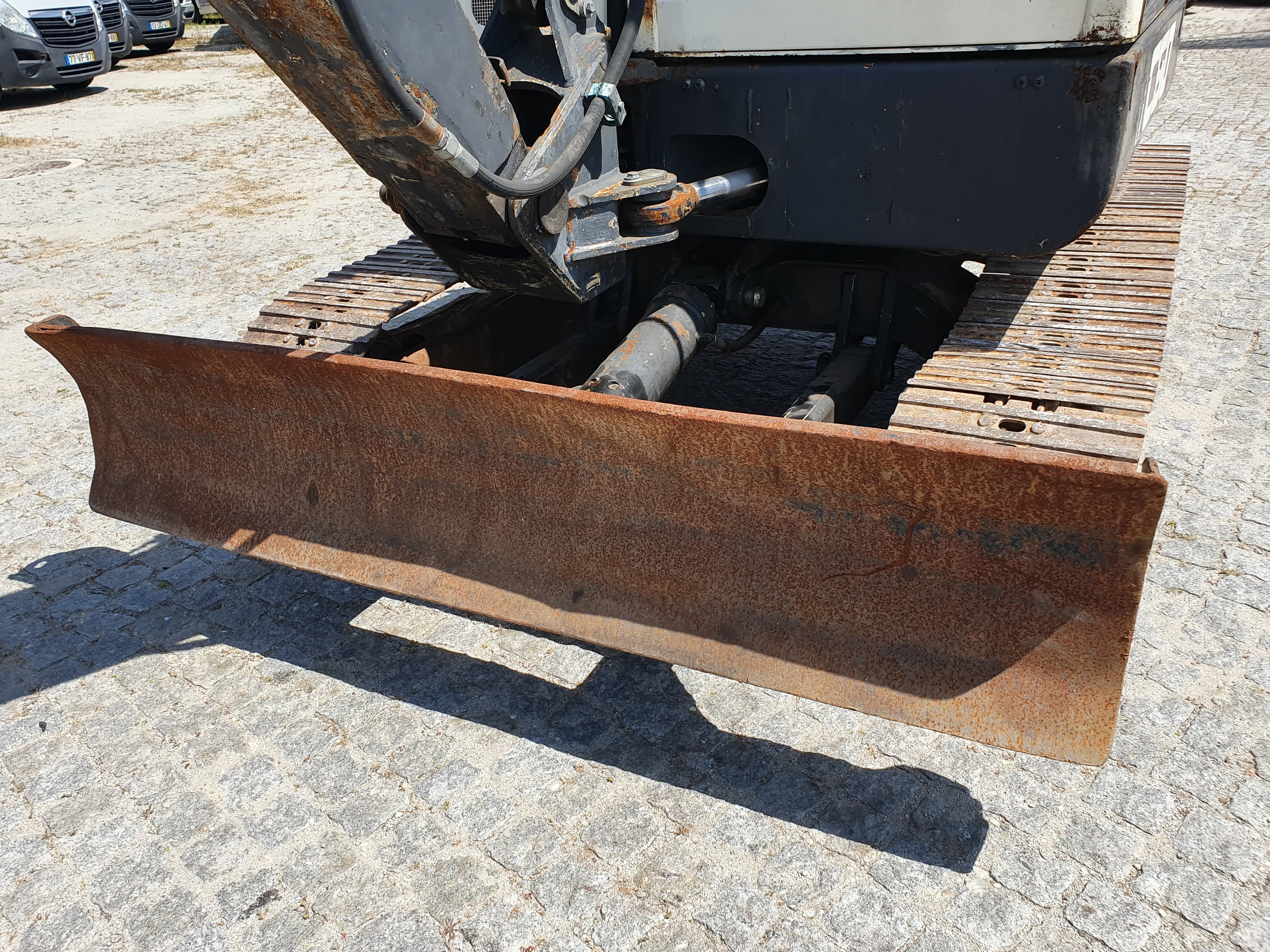 Mini Giratória Terex TC 60 — imagen 6