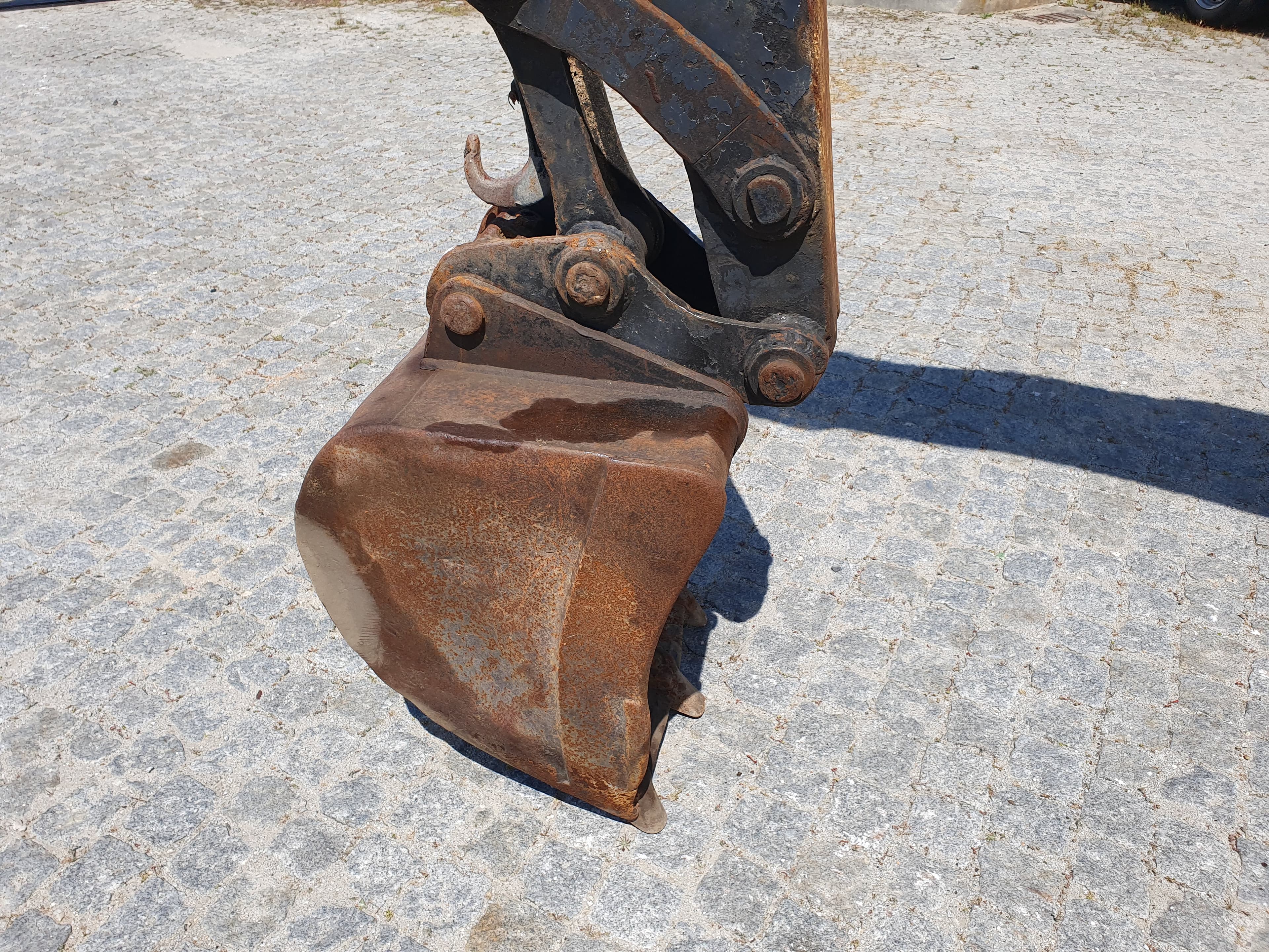 Mini Giratória Terex TC 60 — imagen 9