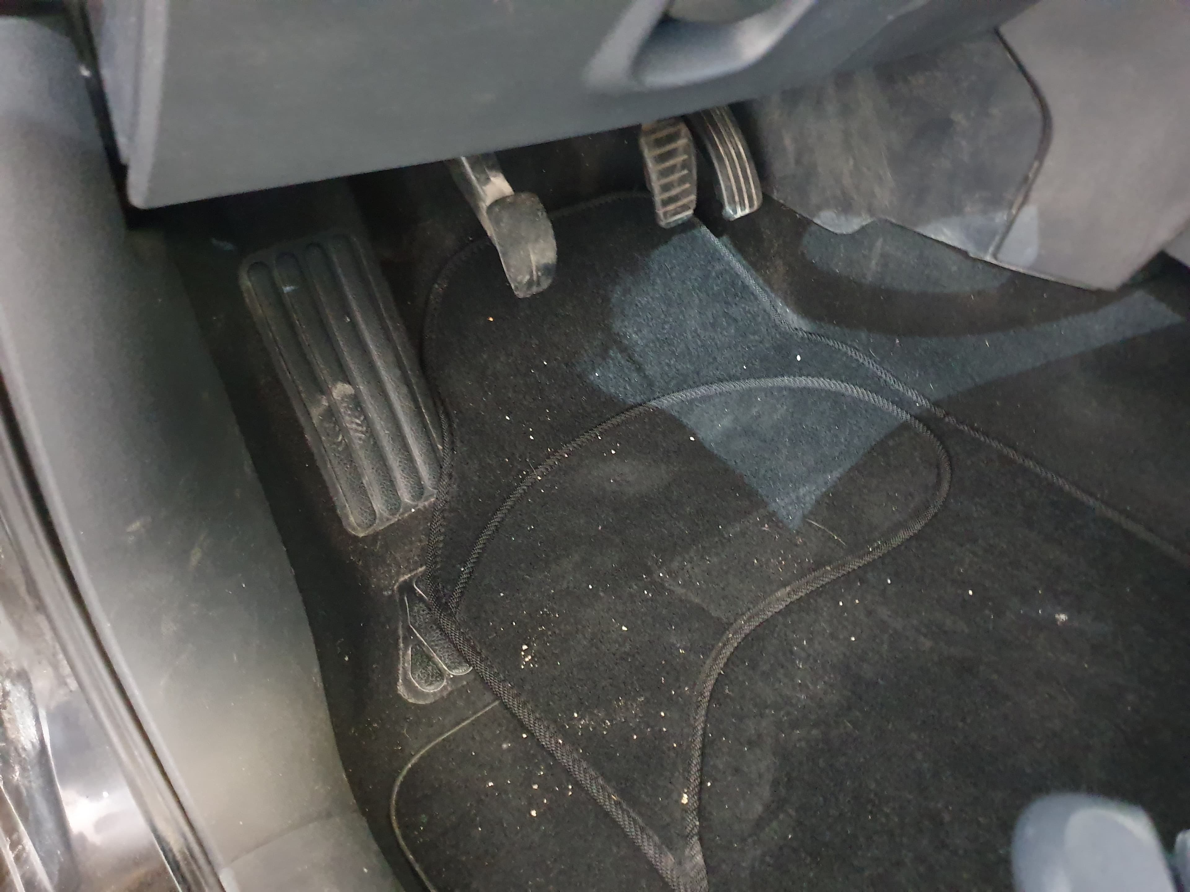 Renault Mégane 1.5DCI · Ano 2007 — imagem 32