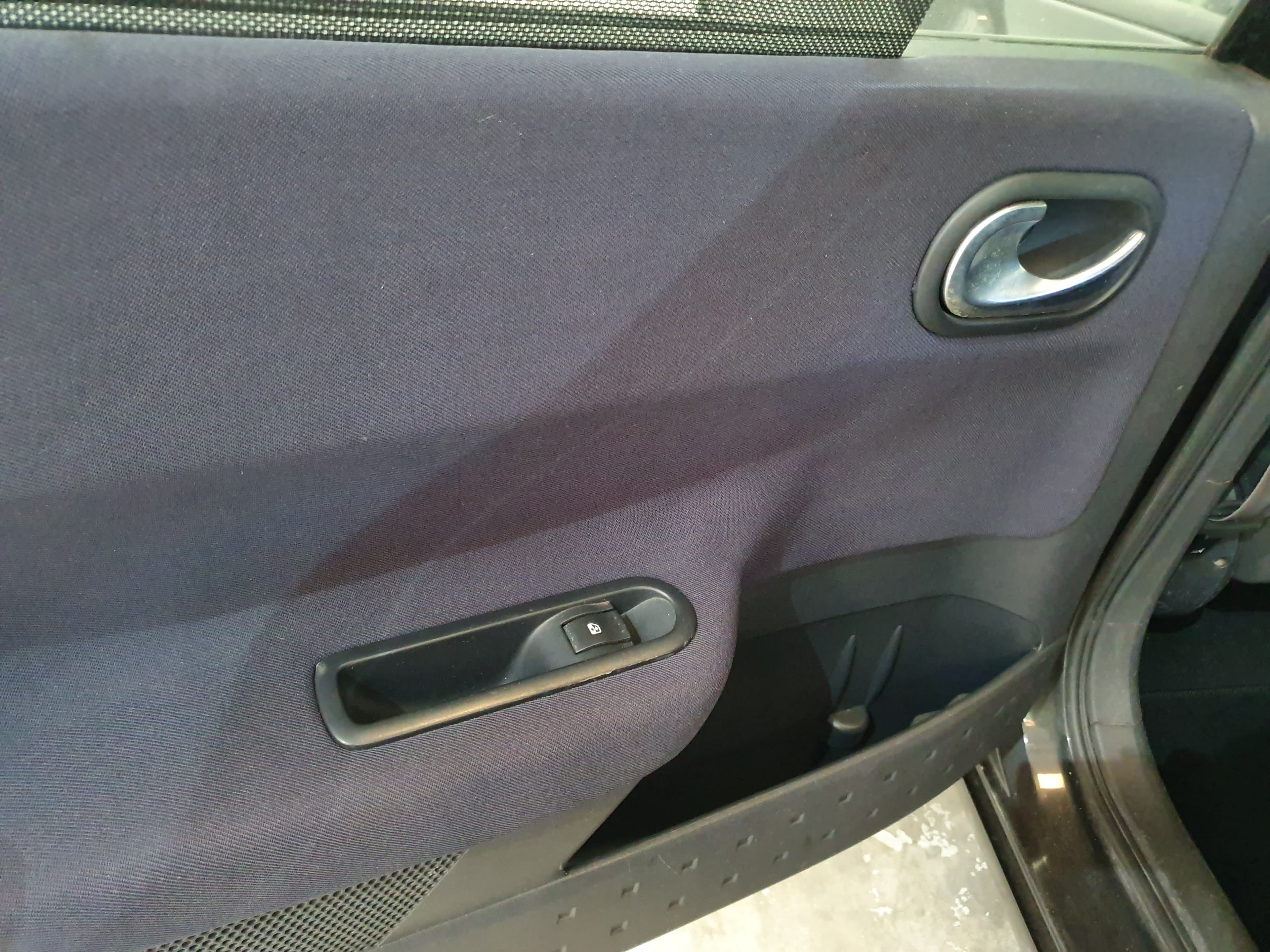 Renault Mégane 1.5DCI · Ano 2007 — imagem 28