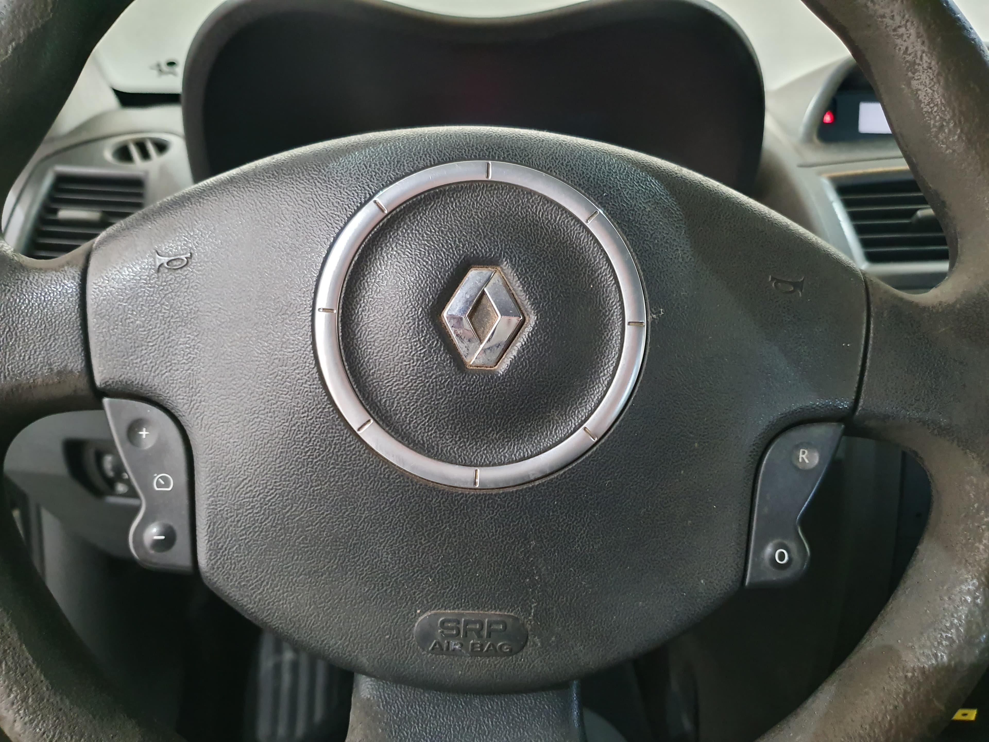 Renault Mégane 1.5DCI · Ano 2007 — imagem 36