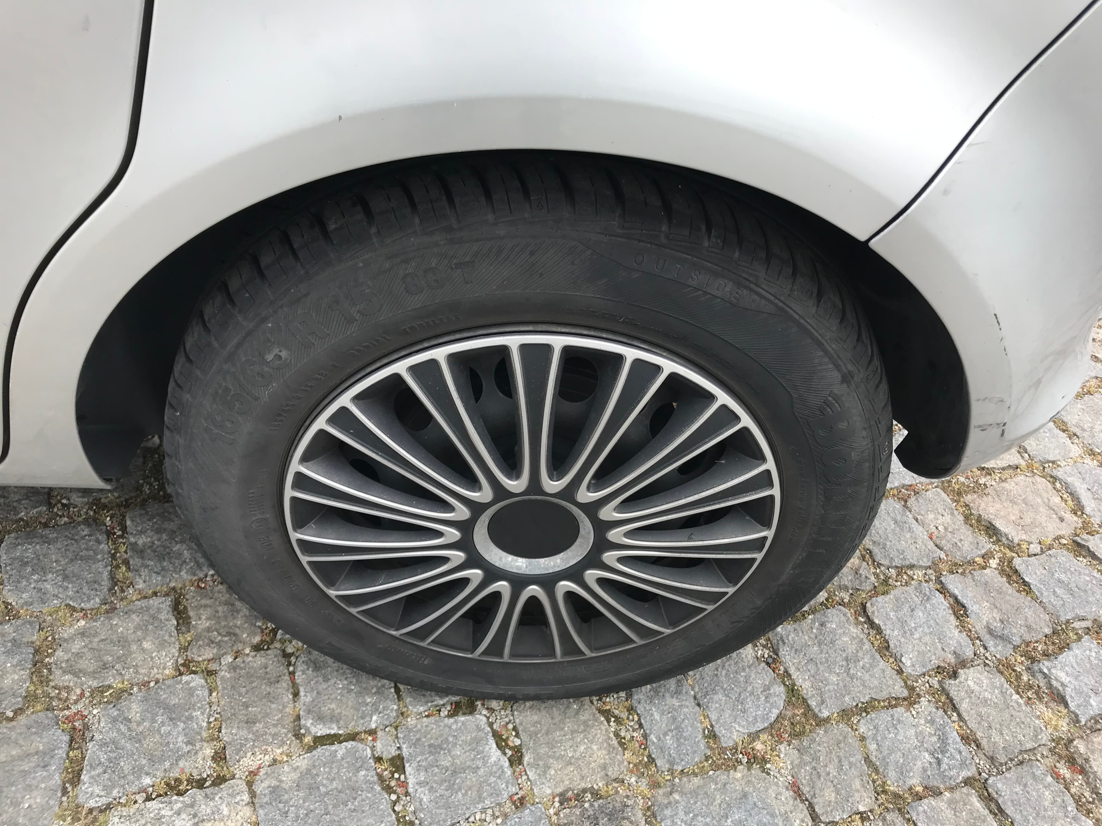 Opel Corsa 1.3 CDTI · Ano 2008 — image 17
