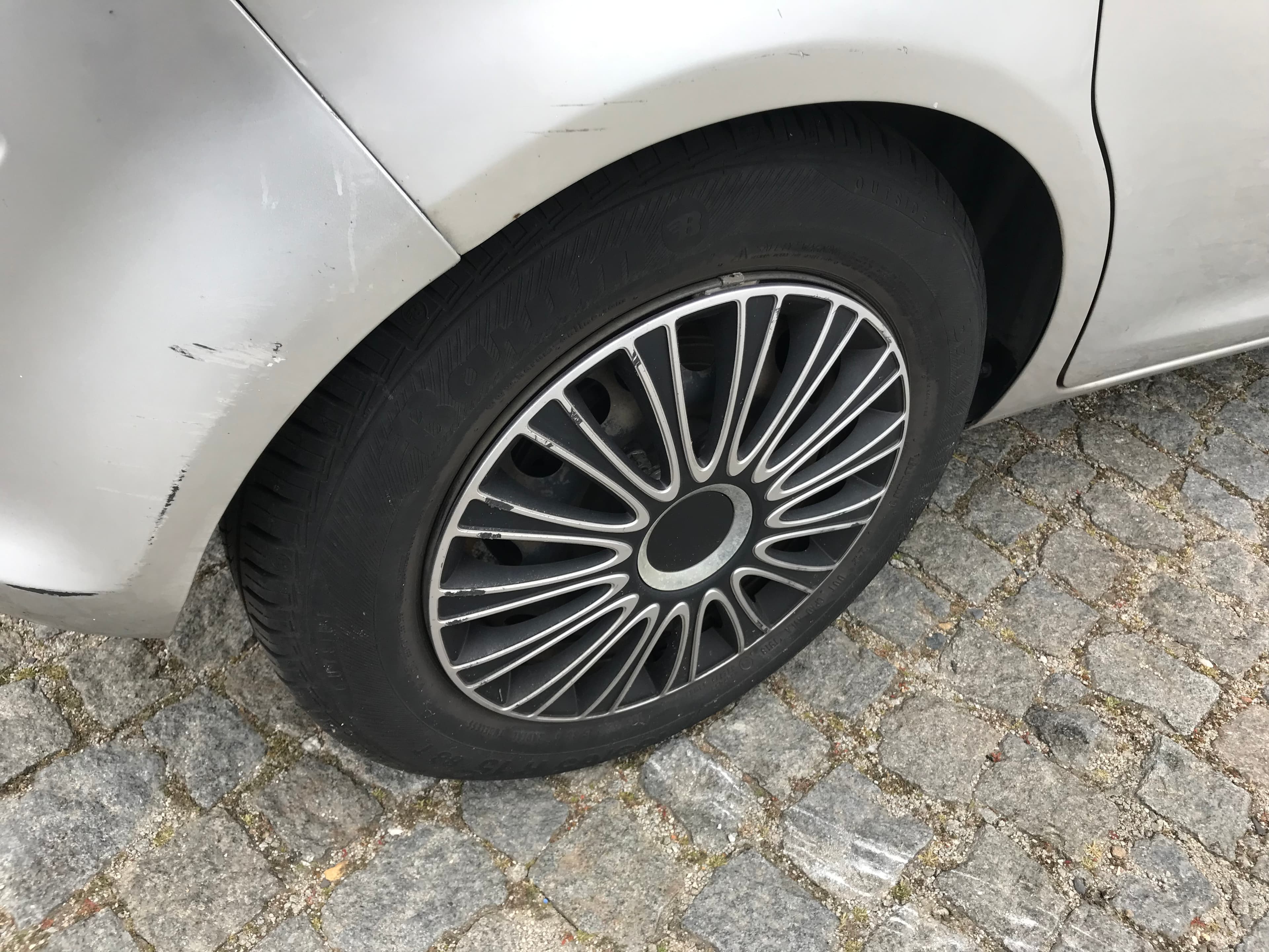 Opel Corsa 1.3 CDTI · Ano 2008 — image 14