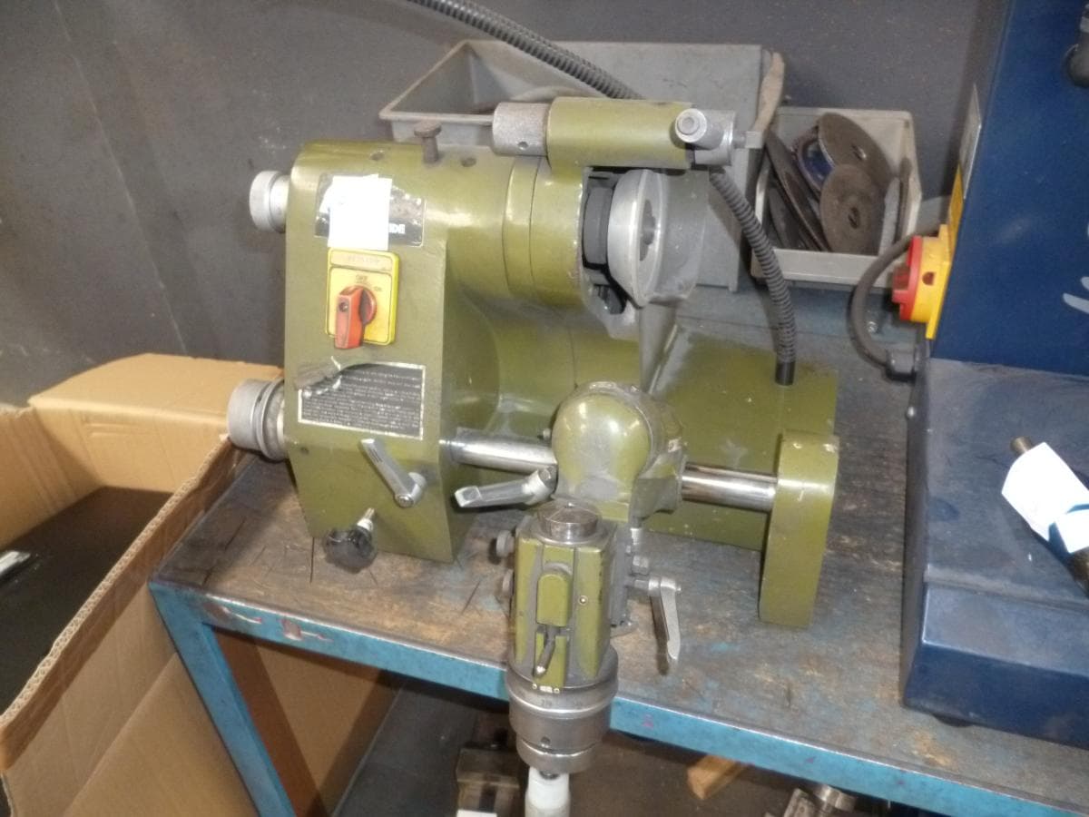 Prensas · Máquinas de Corte · Lote de peças para CNC · Diversos — imagen 19