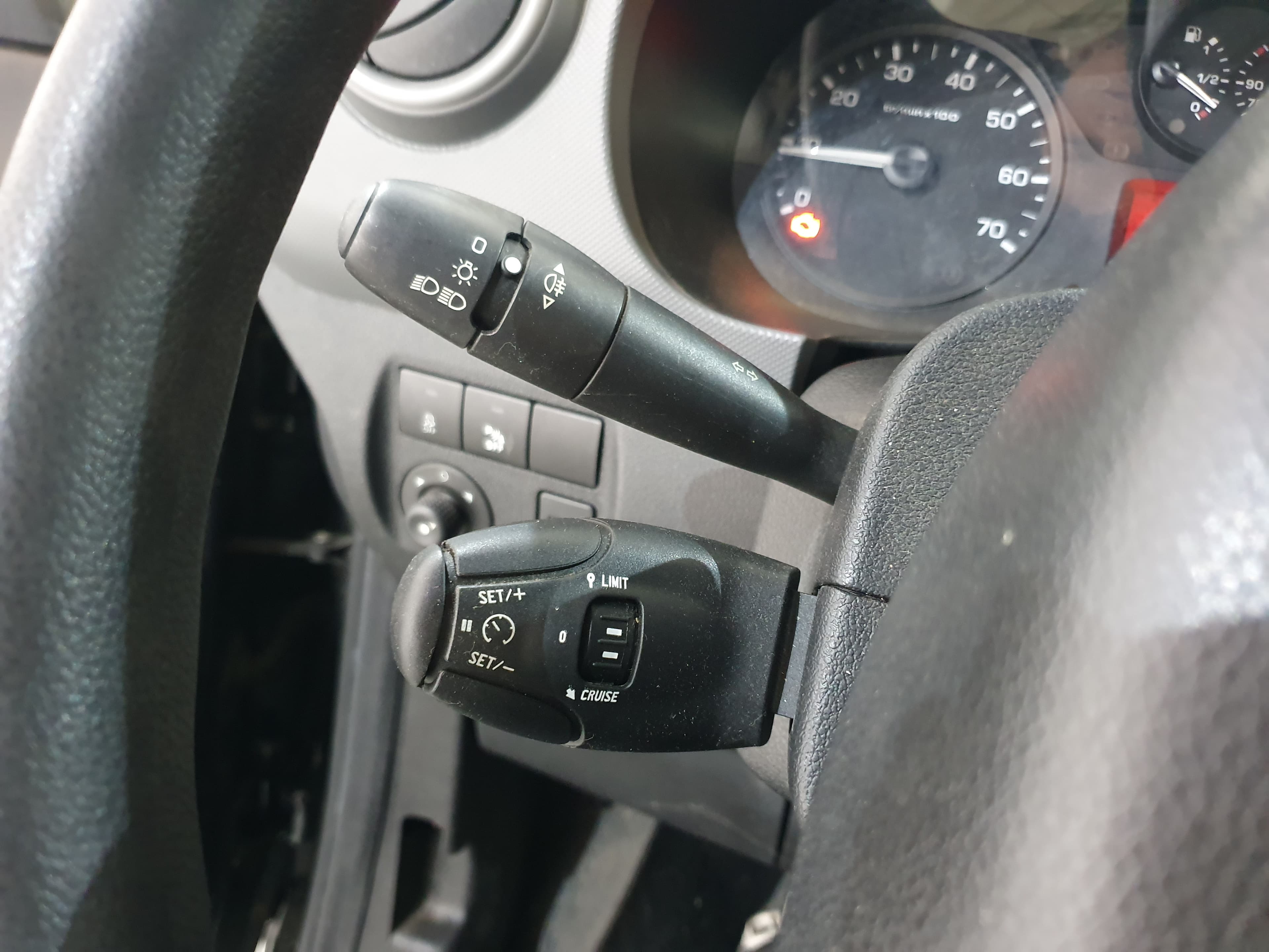 Peugeot Partner 1.6 Blue HDI · Ano 2017 — imagen 34