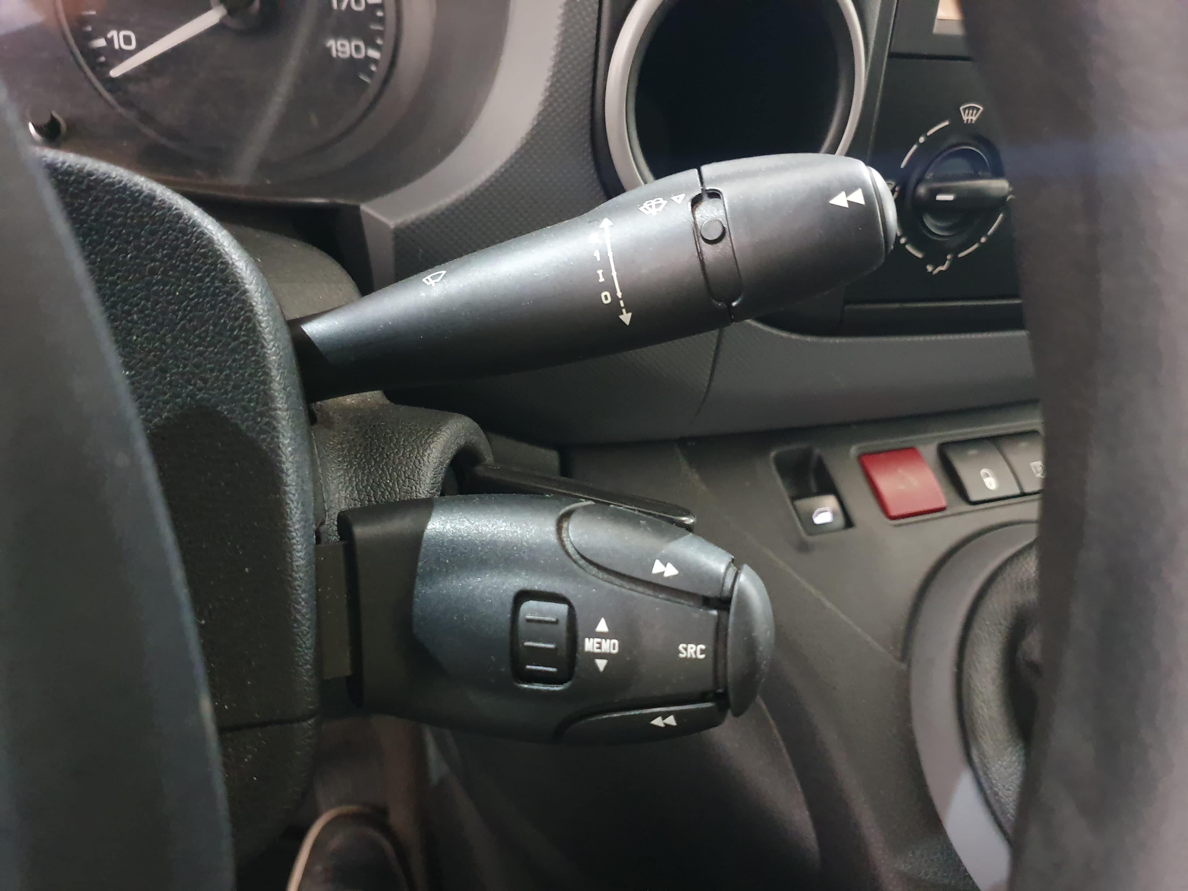 Peugeot Partner 1.6 Blue HDI · Ano 2017 — imagen 33