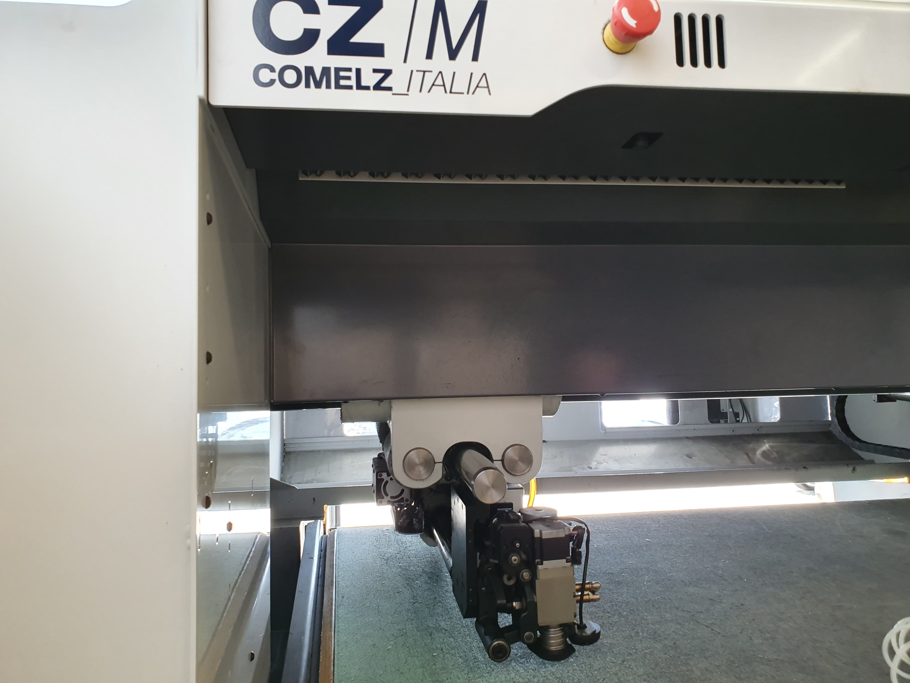 Máquina Corte Comelz Modelo CZ/M — image 6