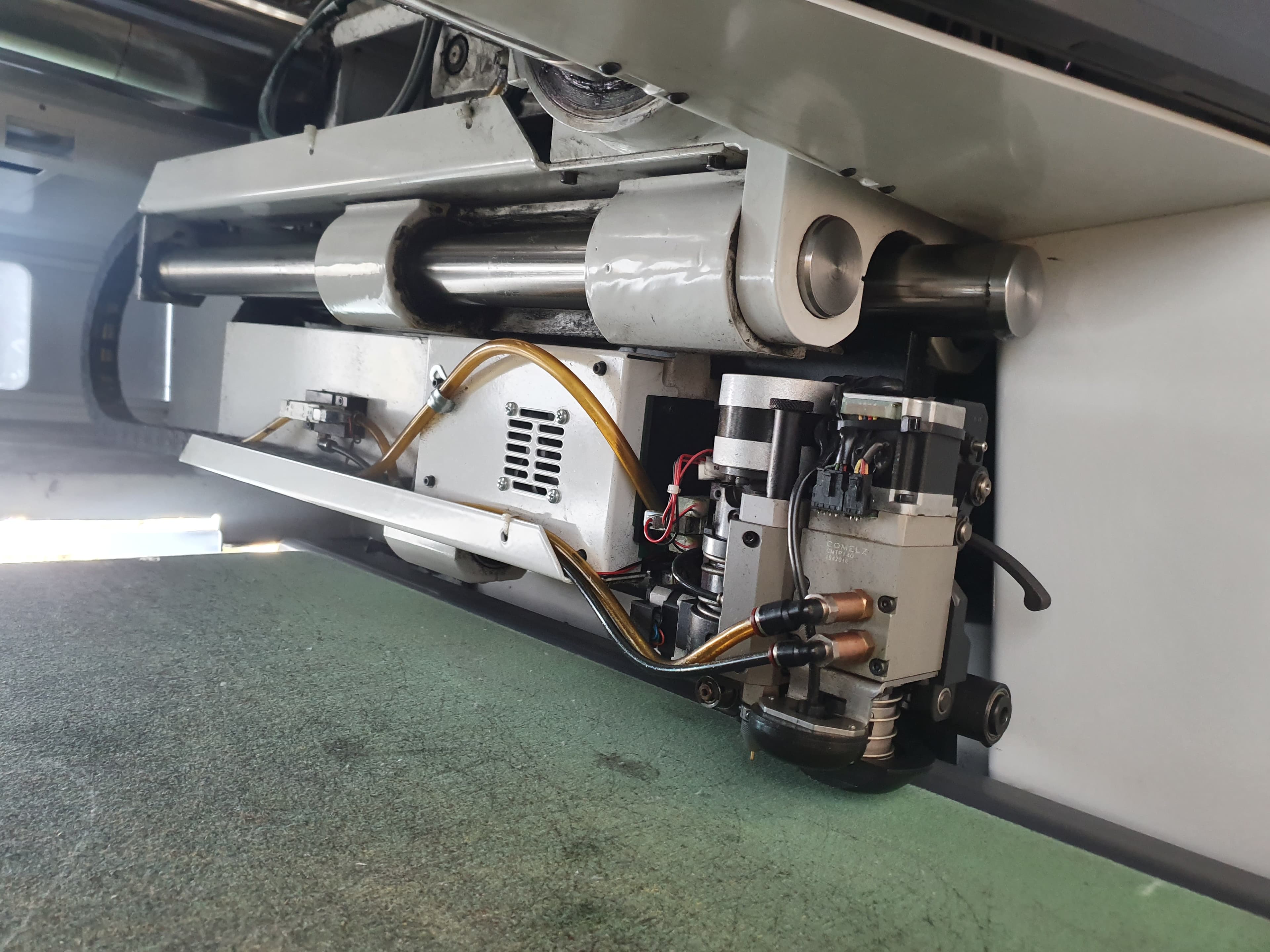 Máquina Corte Comelz Modelo CZ/M — image 13