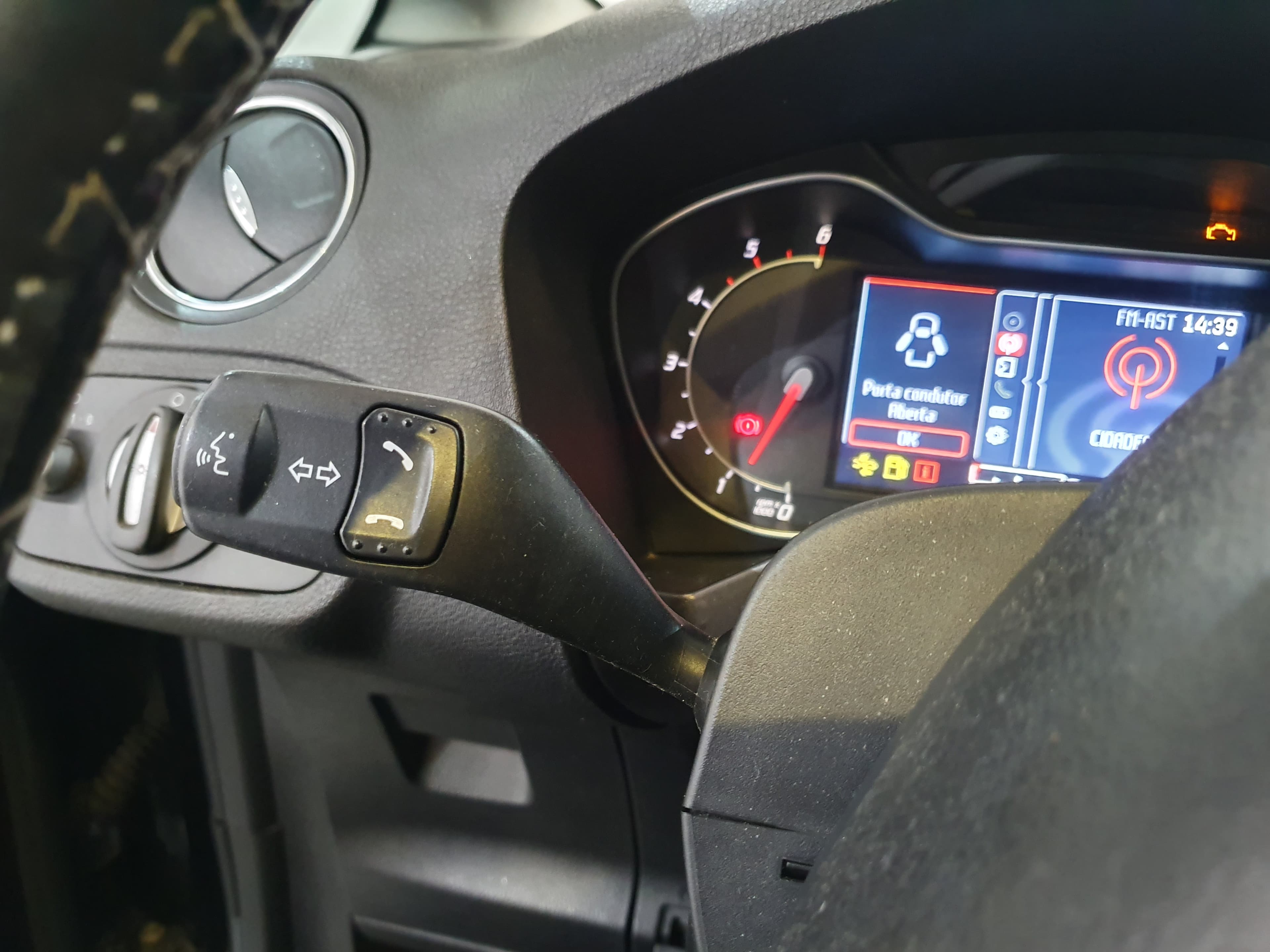 Ford Focus S-Max 2.0 TDCI · Ano 2013 — imagen 43