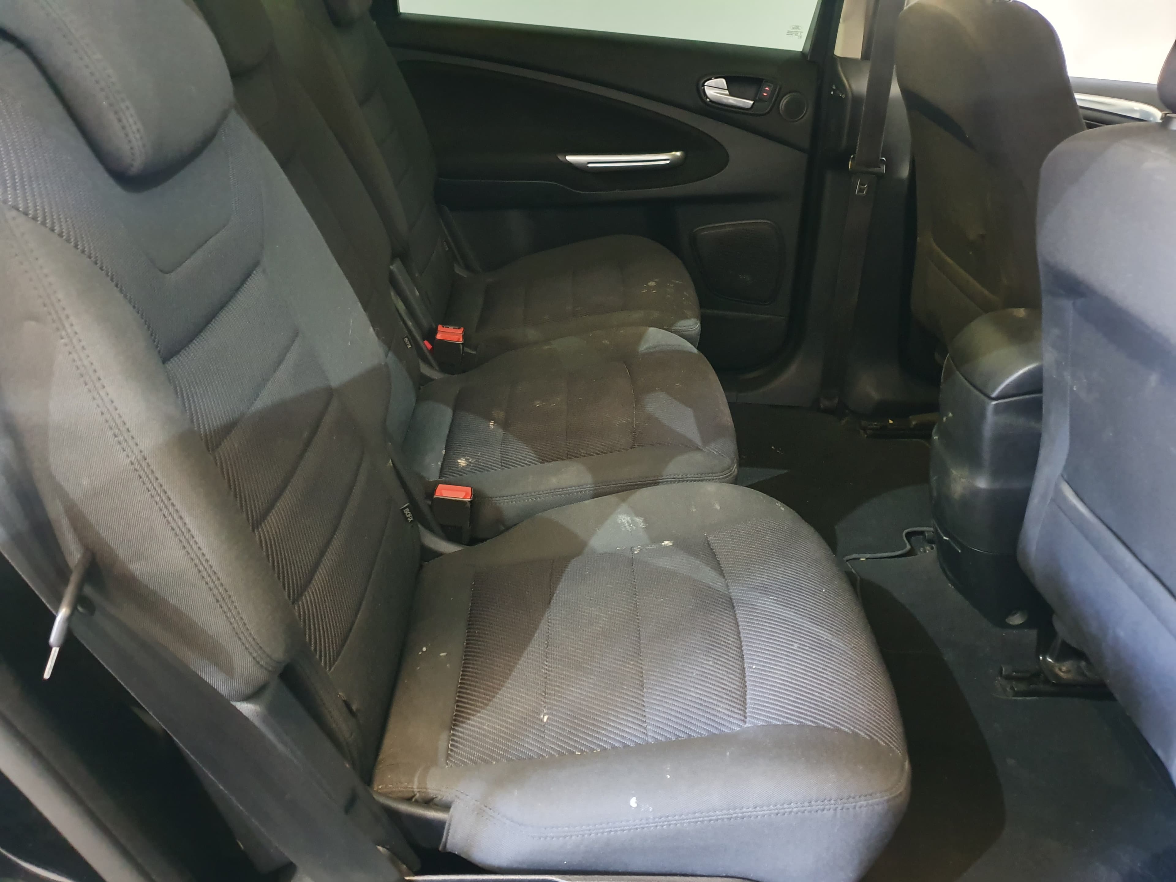 Ford Focus S-Max 2.0 TDCI · Ano 2013 — imagen 23