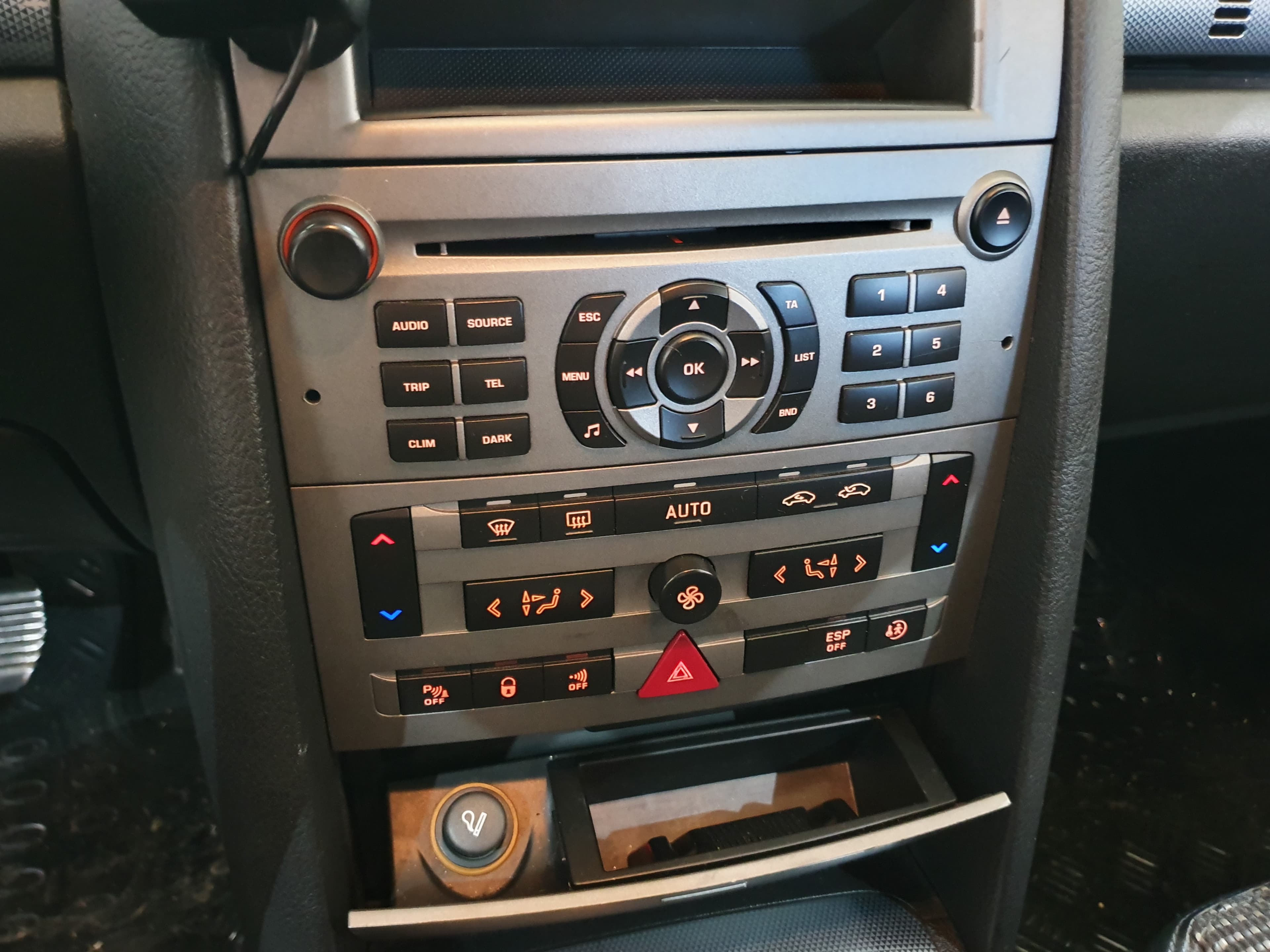 Peugeot 407 · Ano 2006 — imagen 37