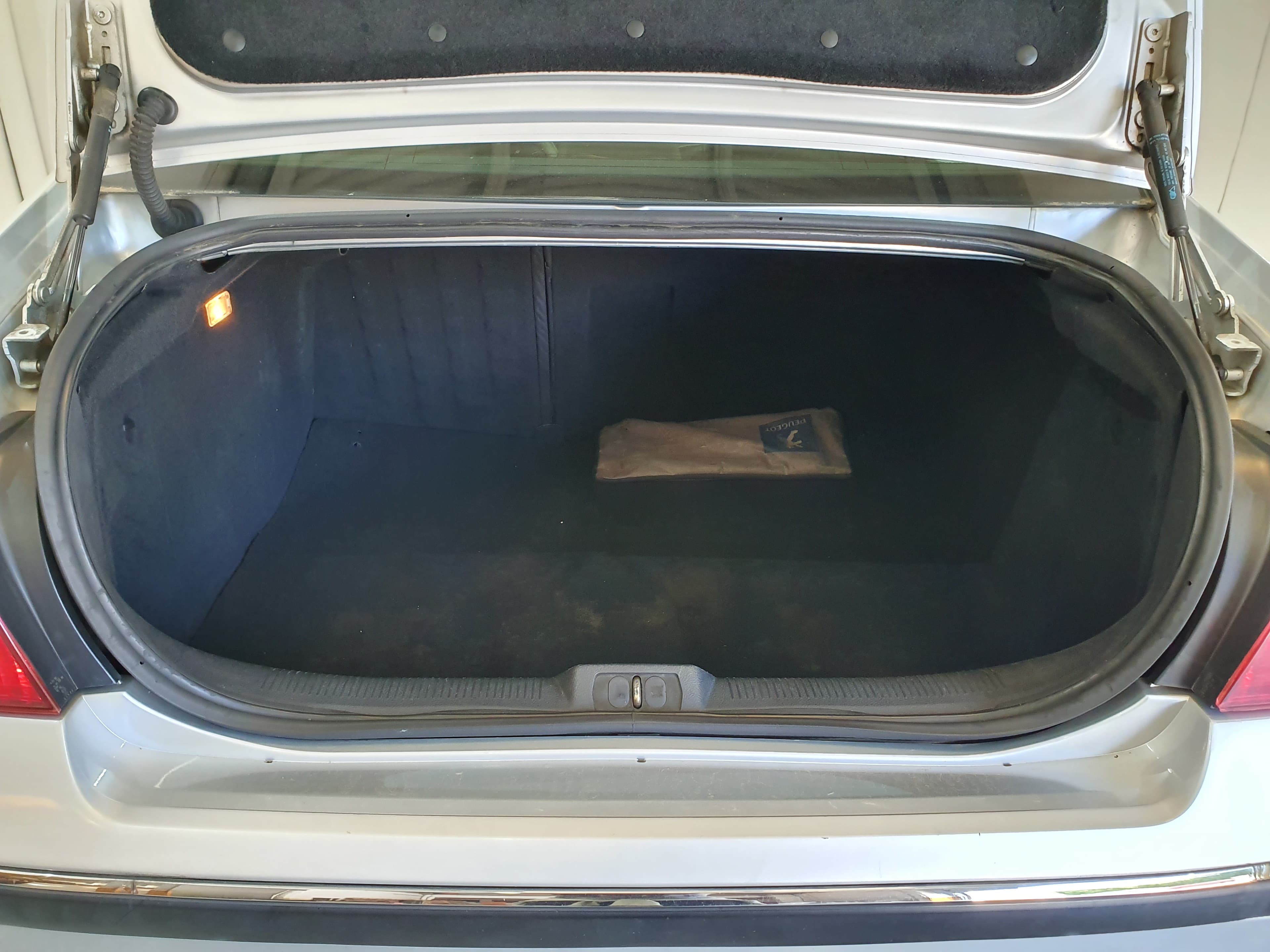 Peugeot 407 · Ano 2006 — imagen 13