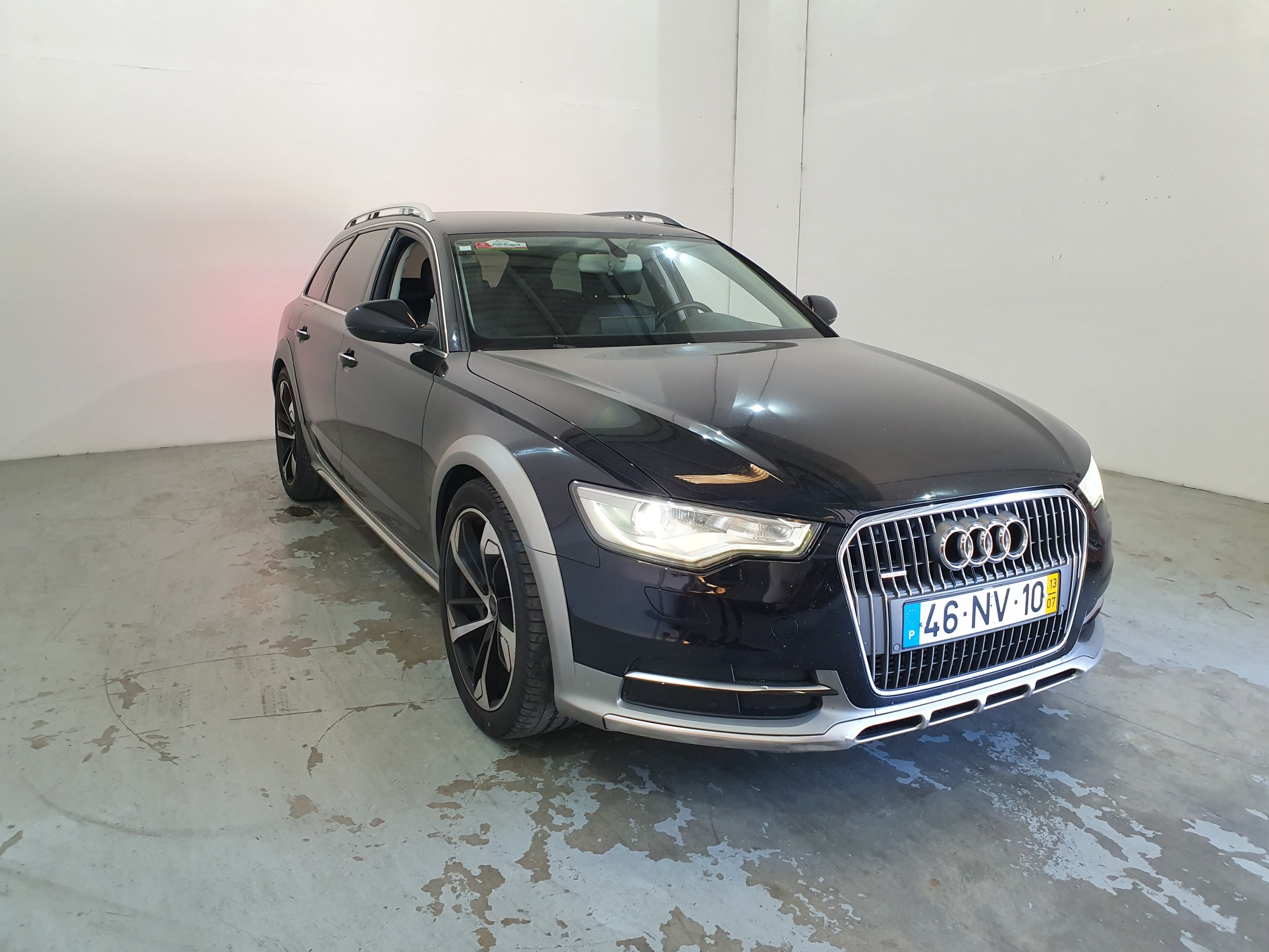 Audi A6 3.0 TDI Allroad · Ano 2013 — imagem 3