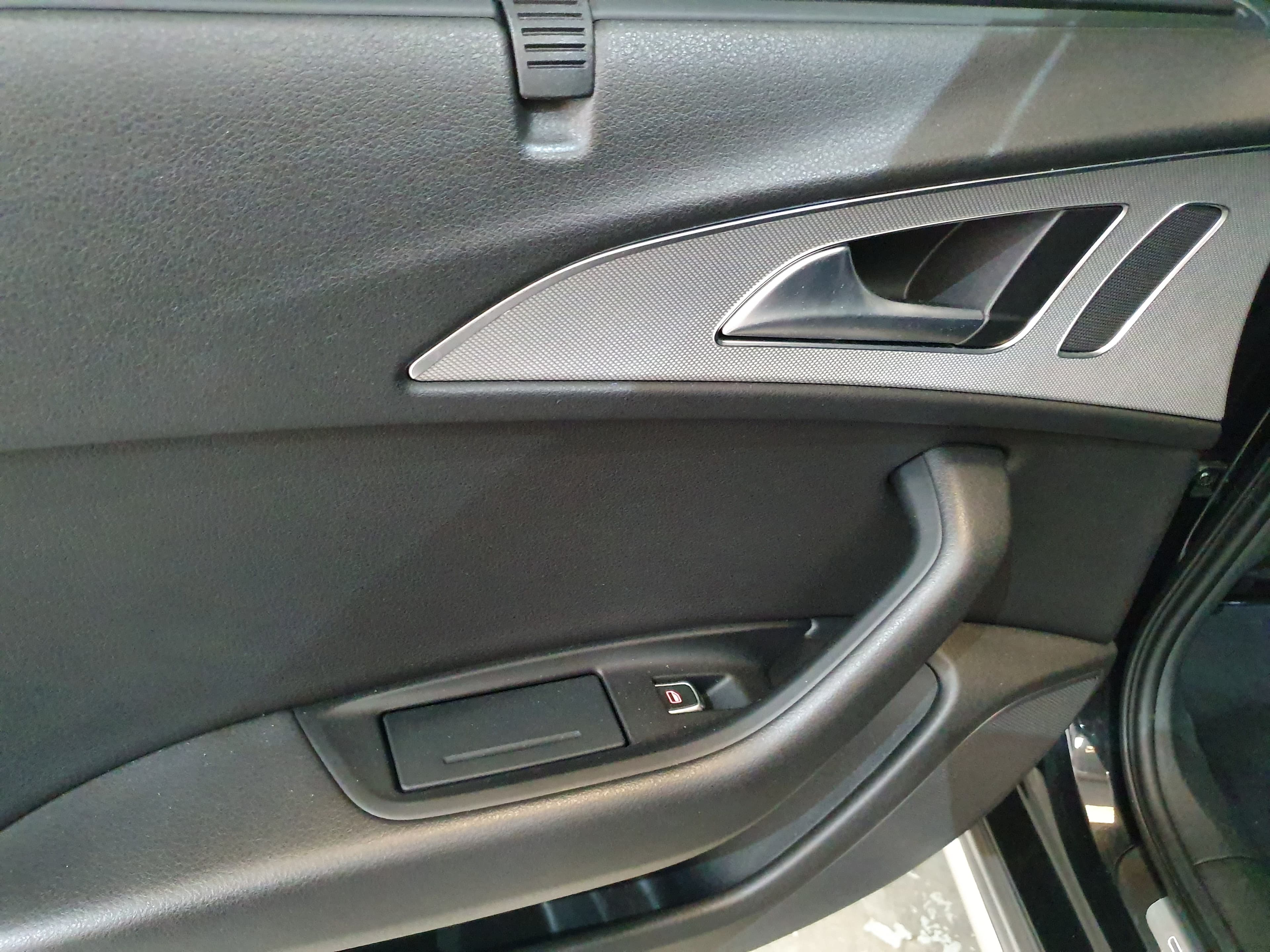 Audi A6 3.0 TDI Allroad · Ano 2013 — imagem 26