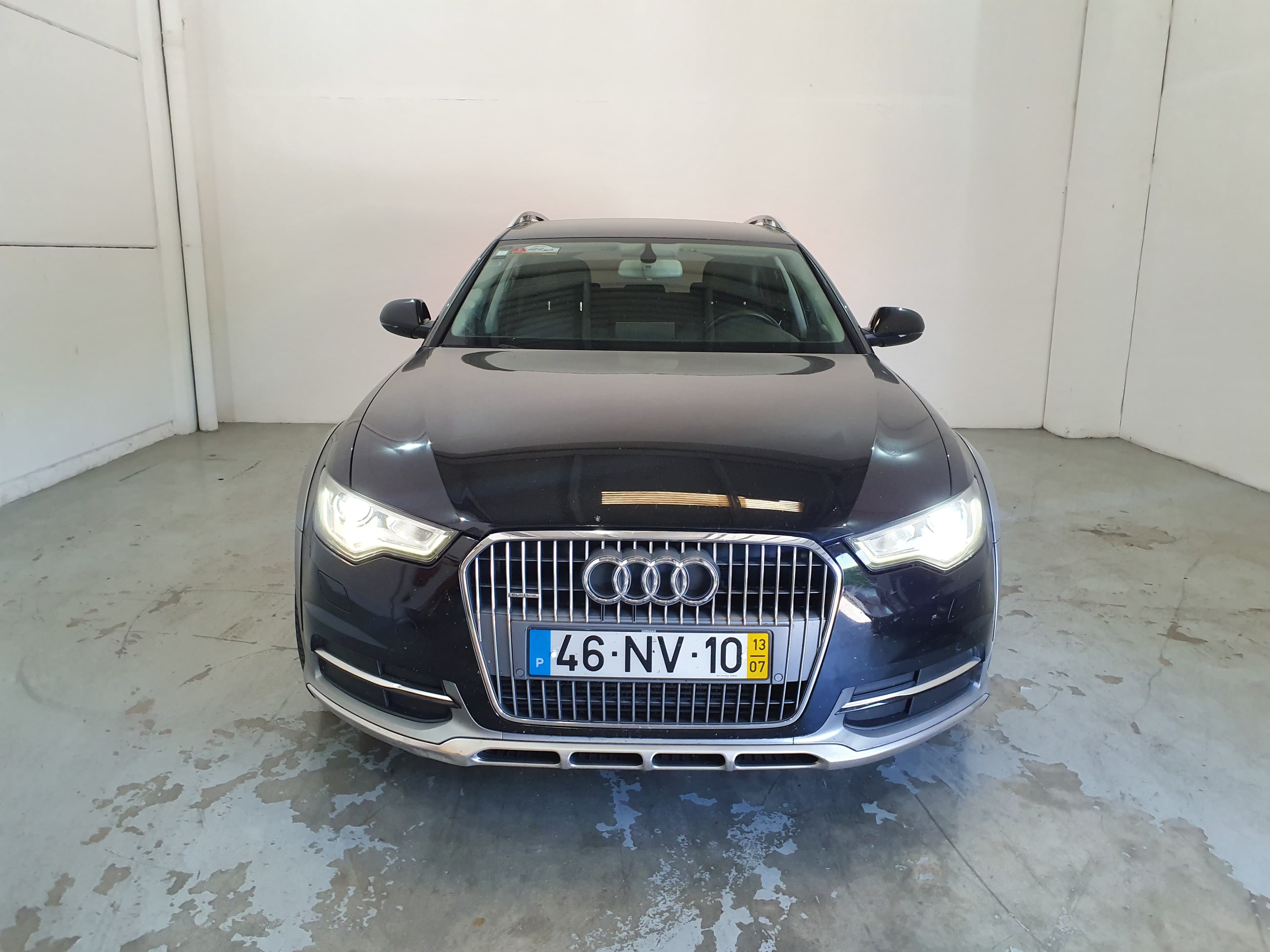 Audi A6 3.0 TDI Allroad · Ano 2013 — imagem 2
