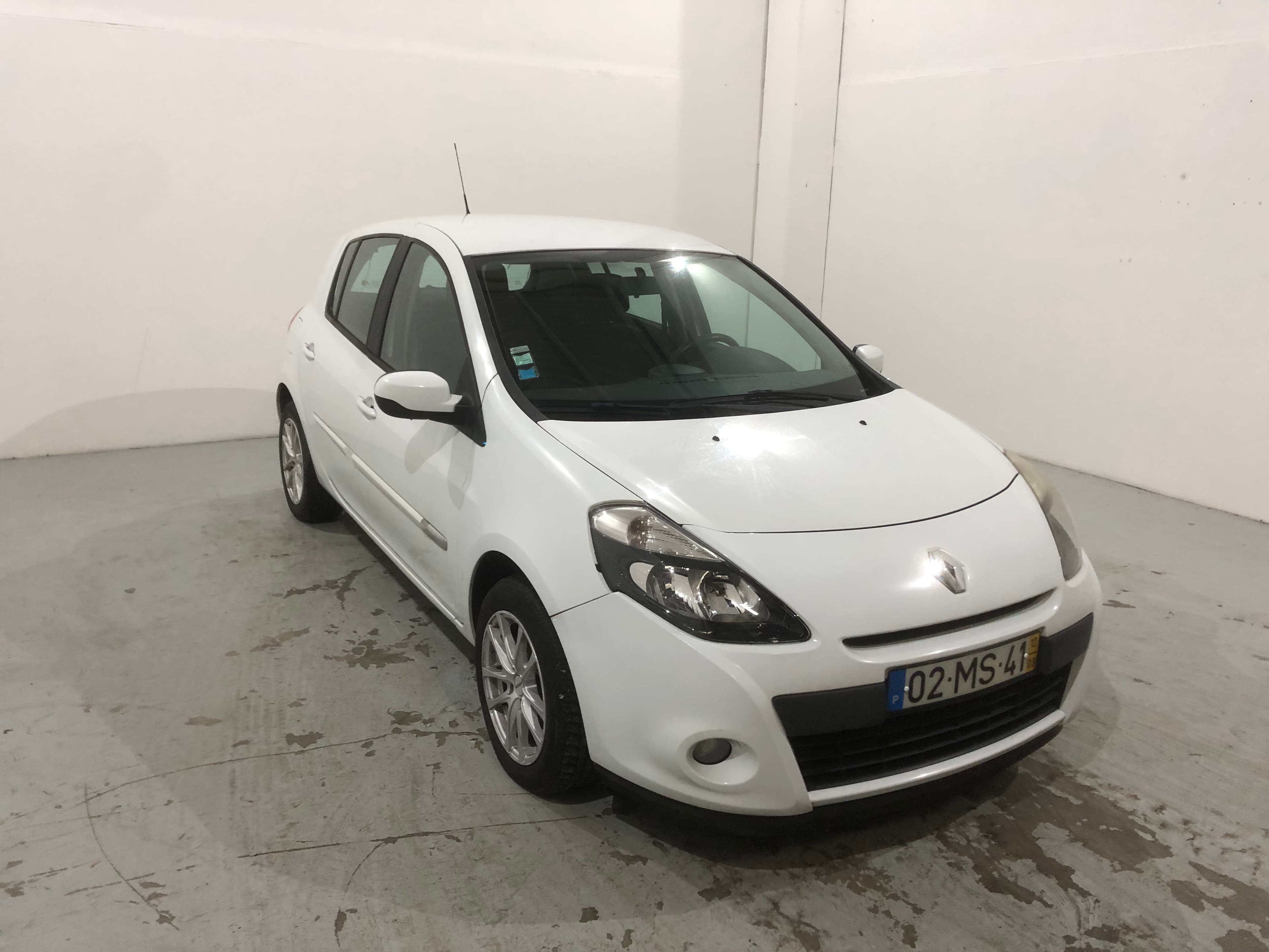 Renault Clio 1.5 DCI · Ano 2012 — imagem 1