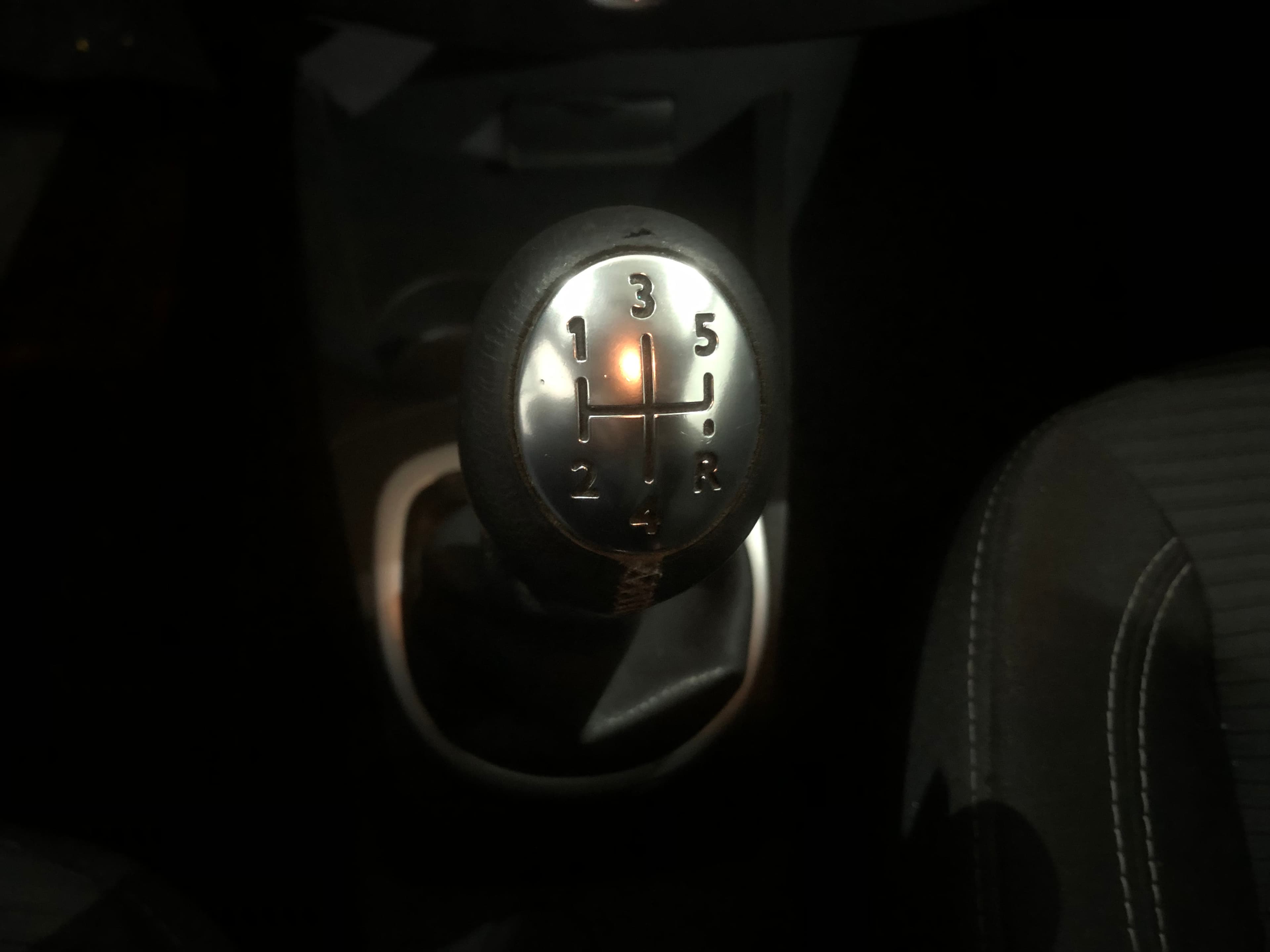 Renault Clio 1.5 DCI · Ano 2012 — imagem 27