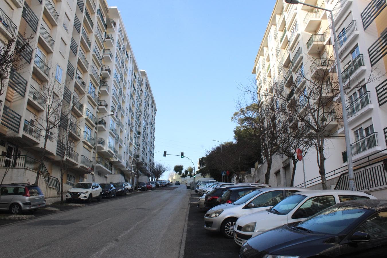 Apartamento T3 c/ 2 Lugares de Garagem · Sintra — imagem 26