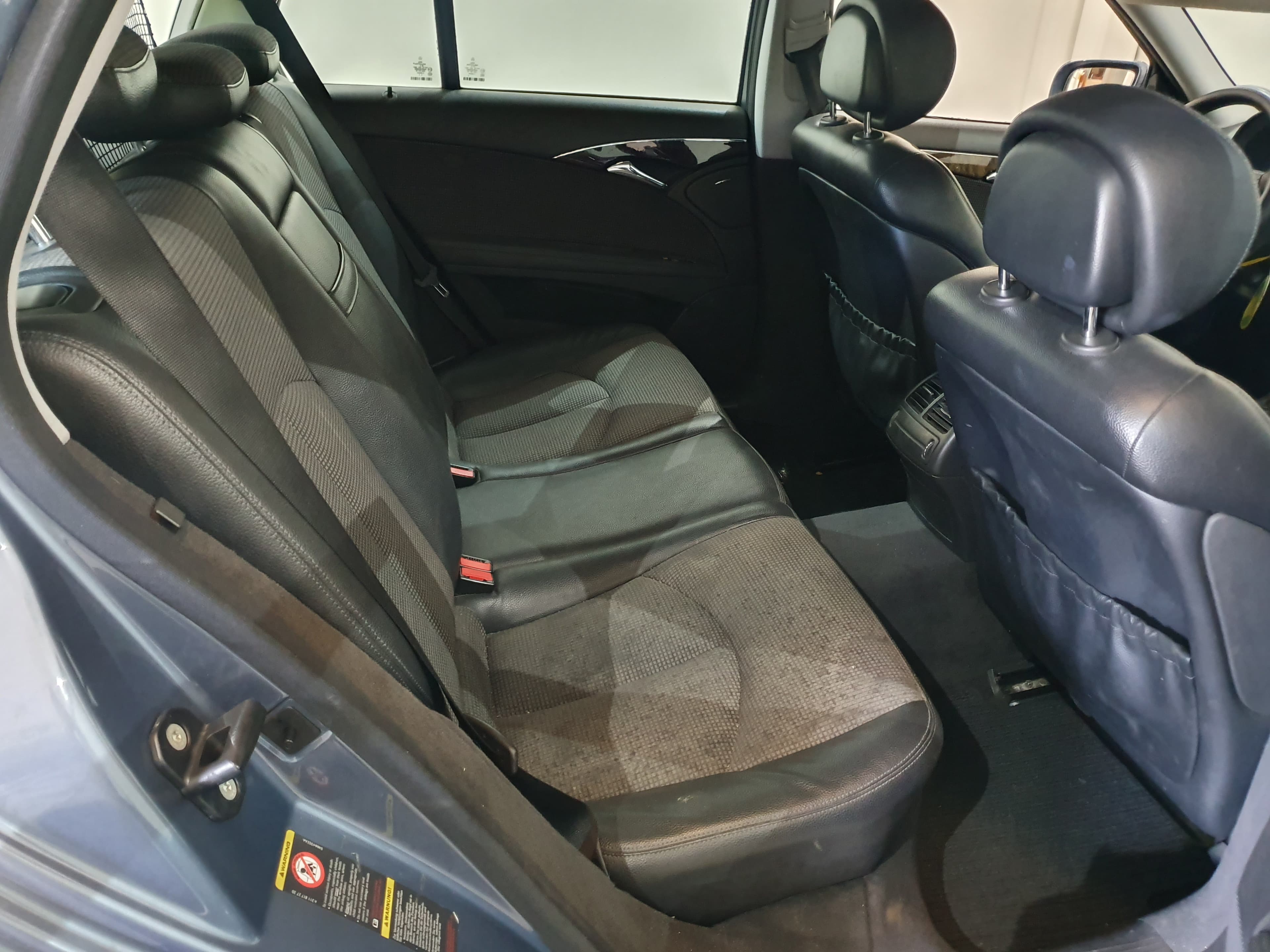 Mercedes-Benz E220 CDI · Ano 2006 — image 19