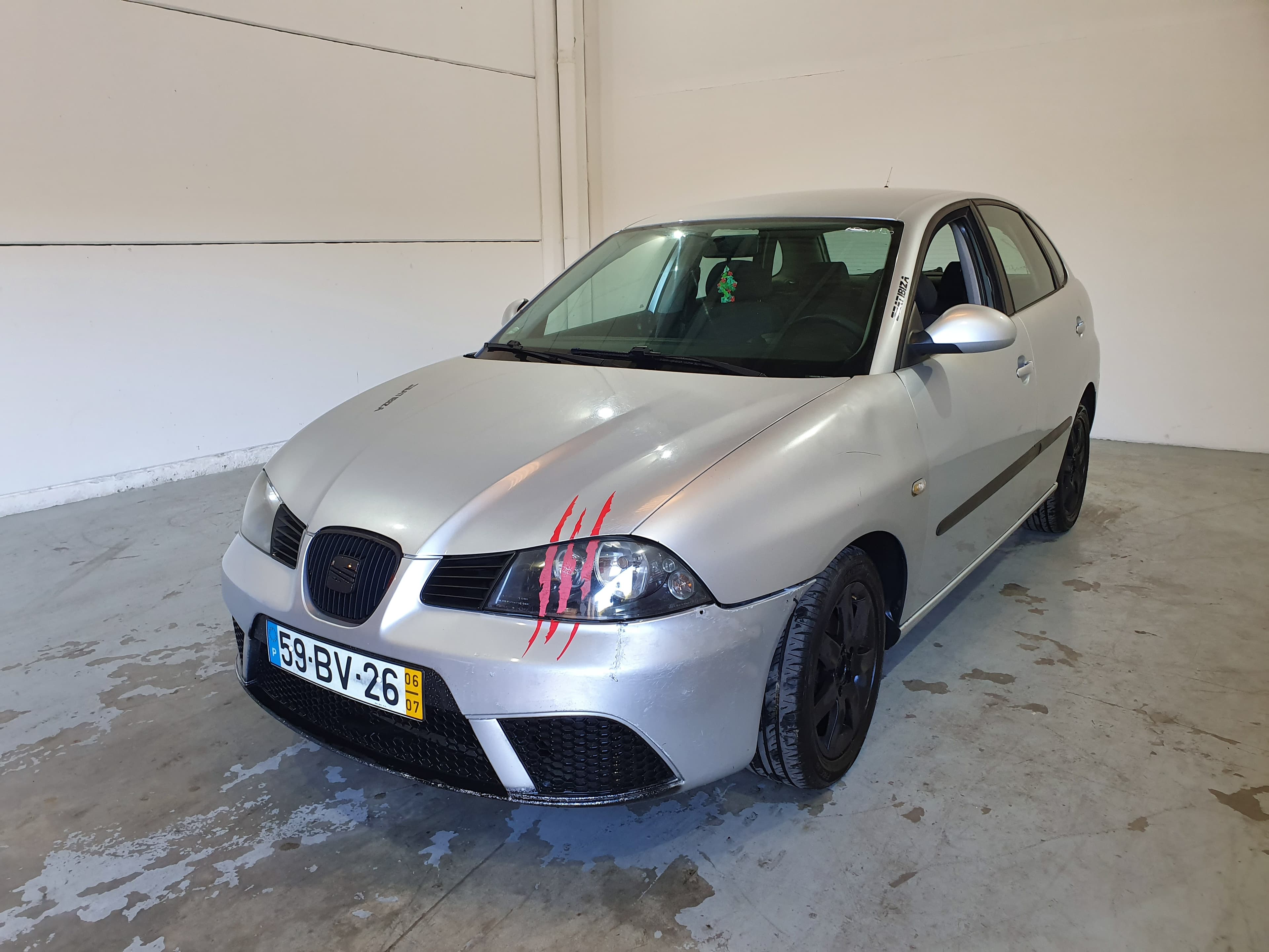 Seat Ibiza 1.4 TDI · Ano 2006 — image 2
