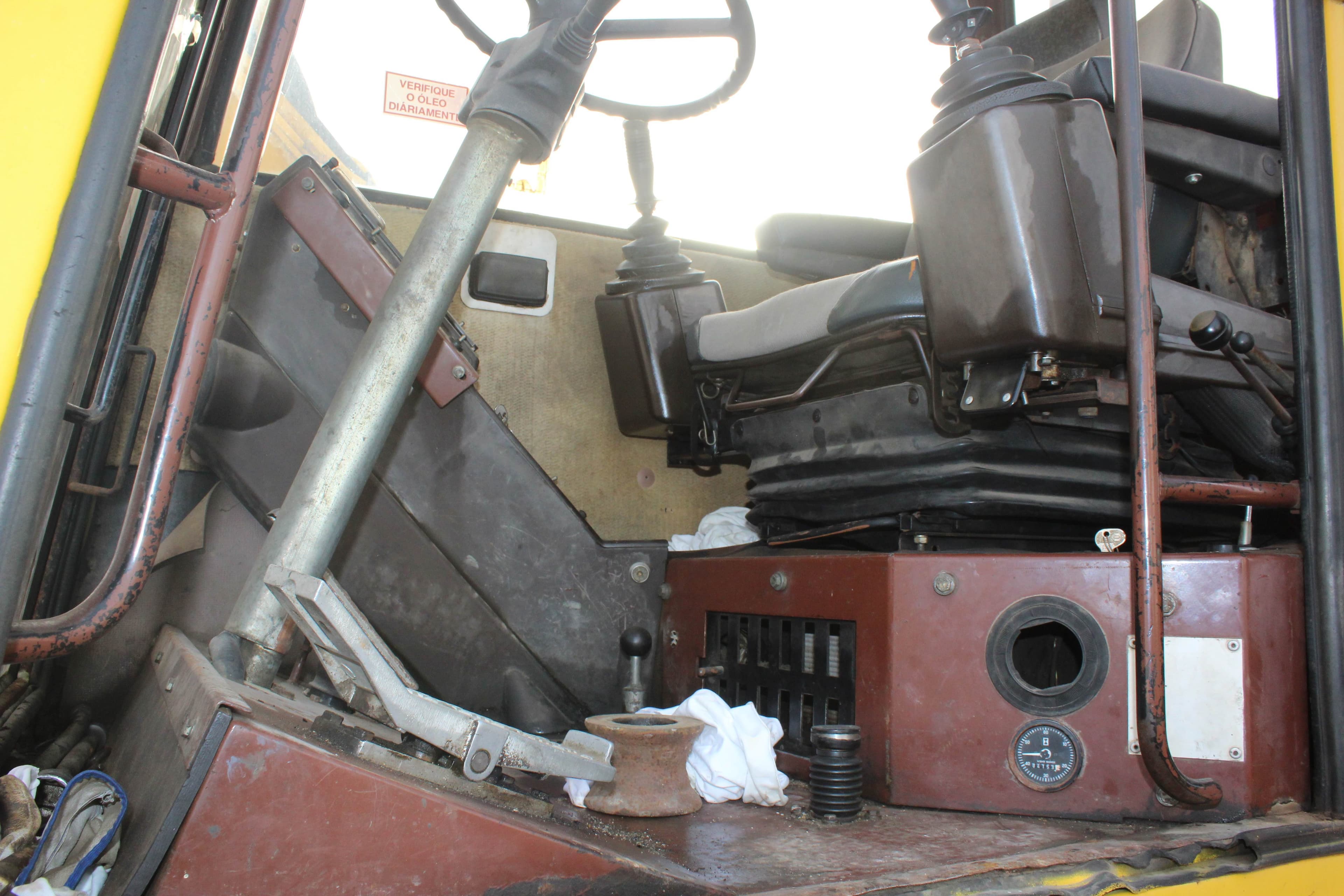 Escavadora de Pneus com sistema Rail-Route — image 6