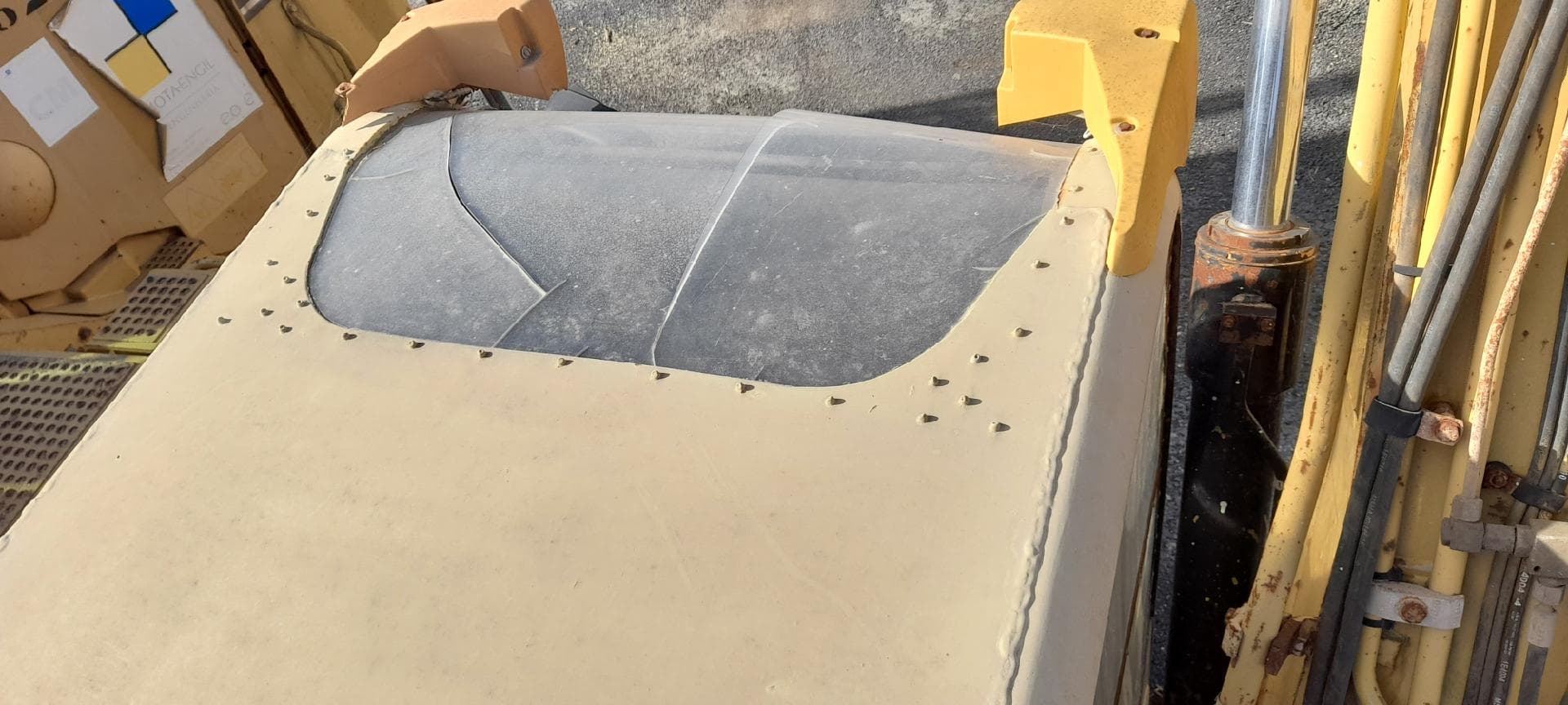Escavadora de Rastos CAT 312 C — imagem 14