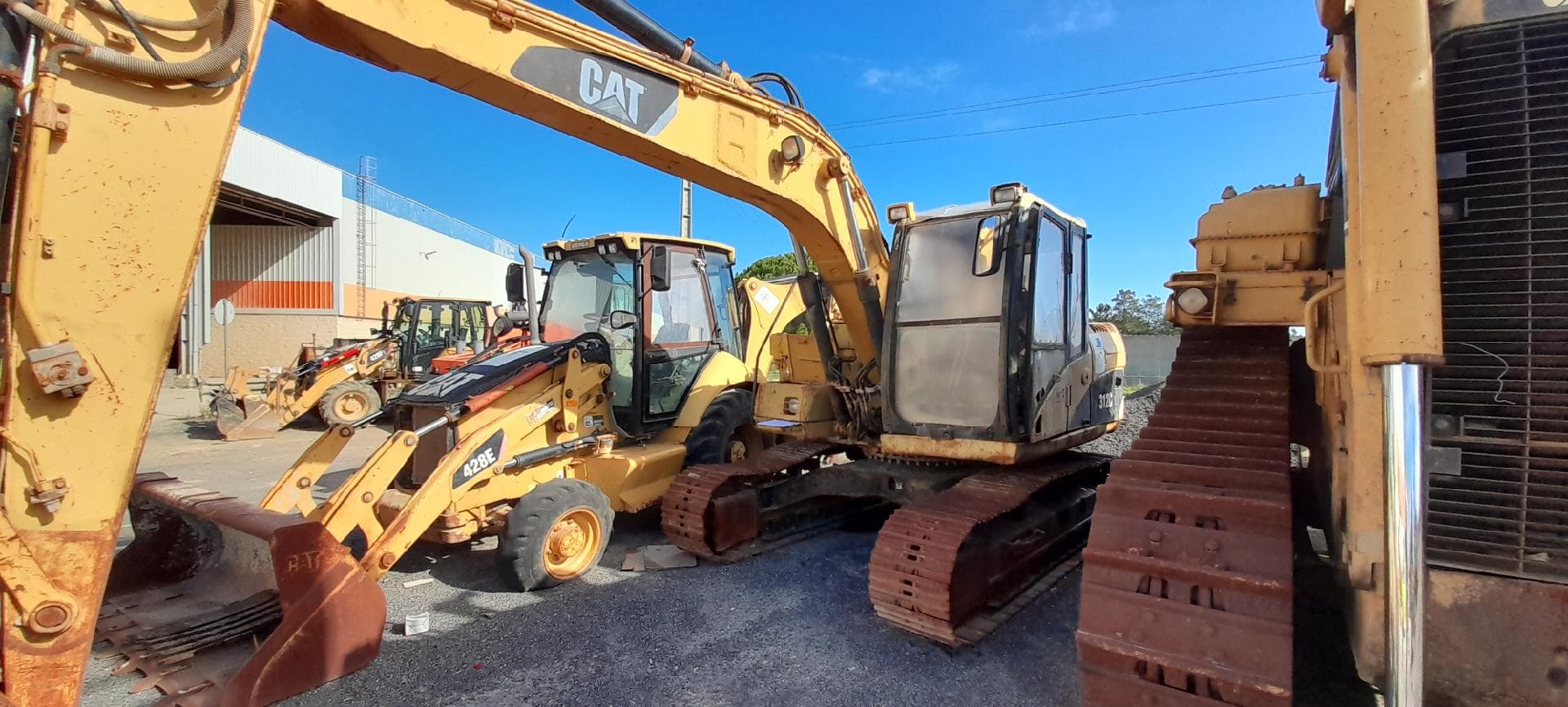 Escavadora de Rastos CAT 312 C — imagem 4