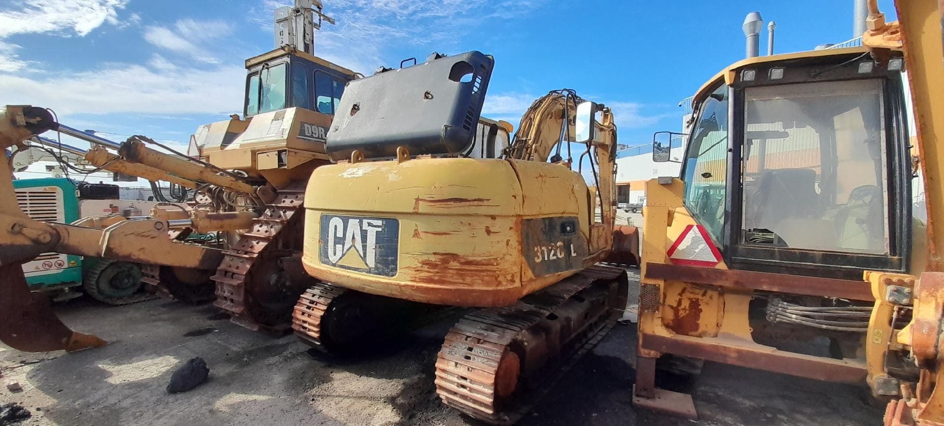 Escavadora de Rastos CAT 312 C — imagem 6