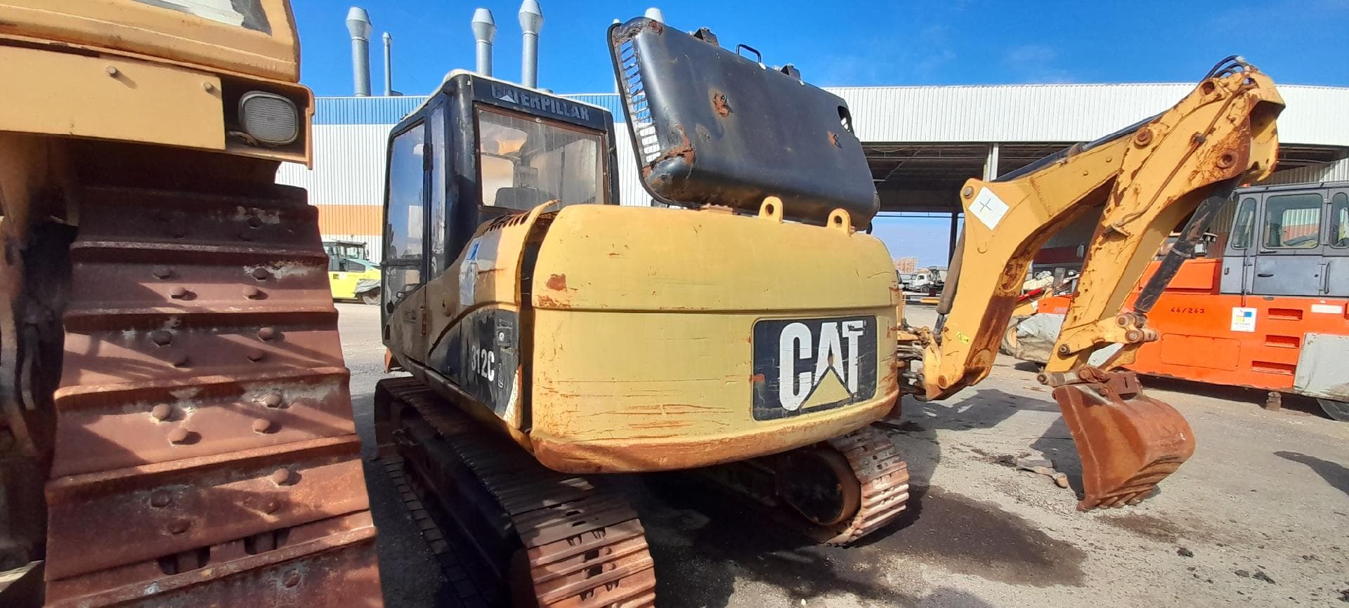 Escavadora de Rastos CAT 312 C — imagem 8