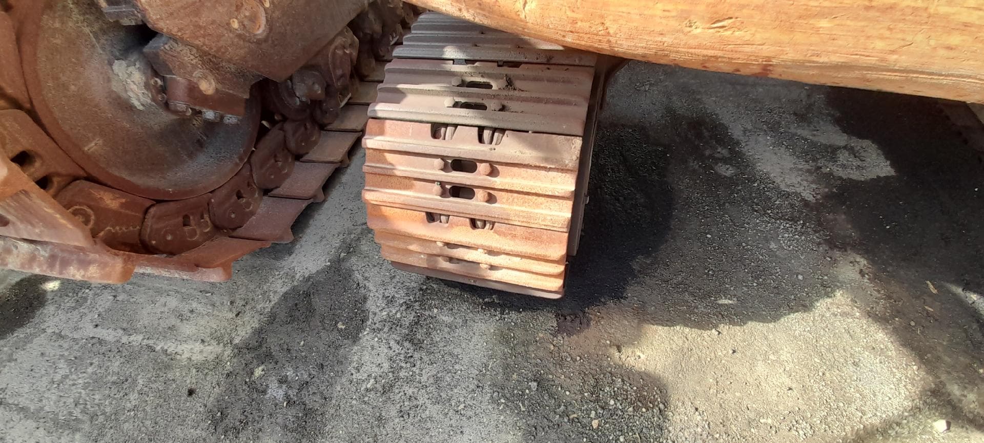 Escavadora de Rastos CAT 312 C — imagem 10