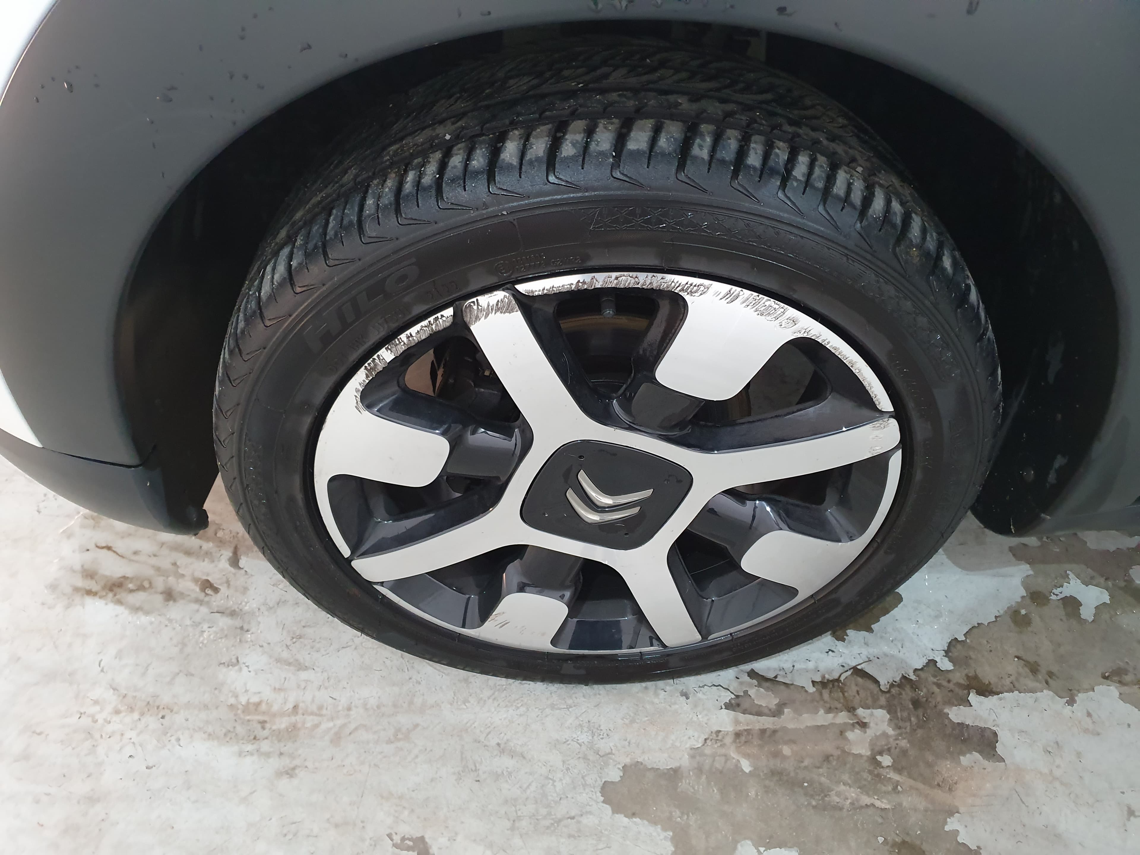 Citroën C4 1.6 HDI · Ano 2014 — imagen 13
