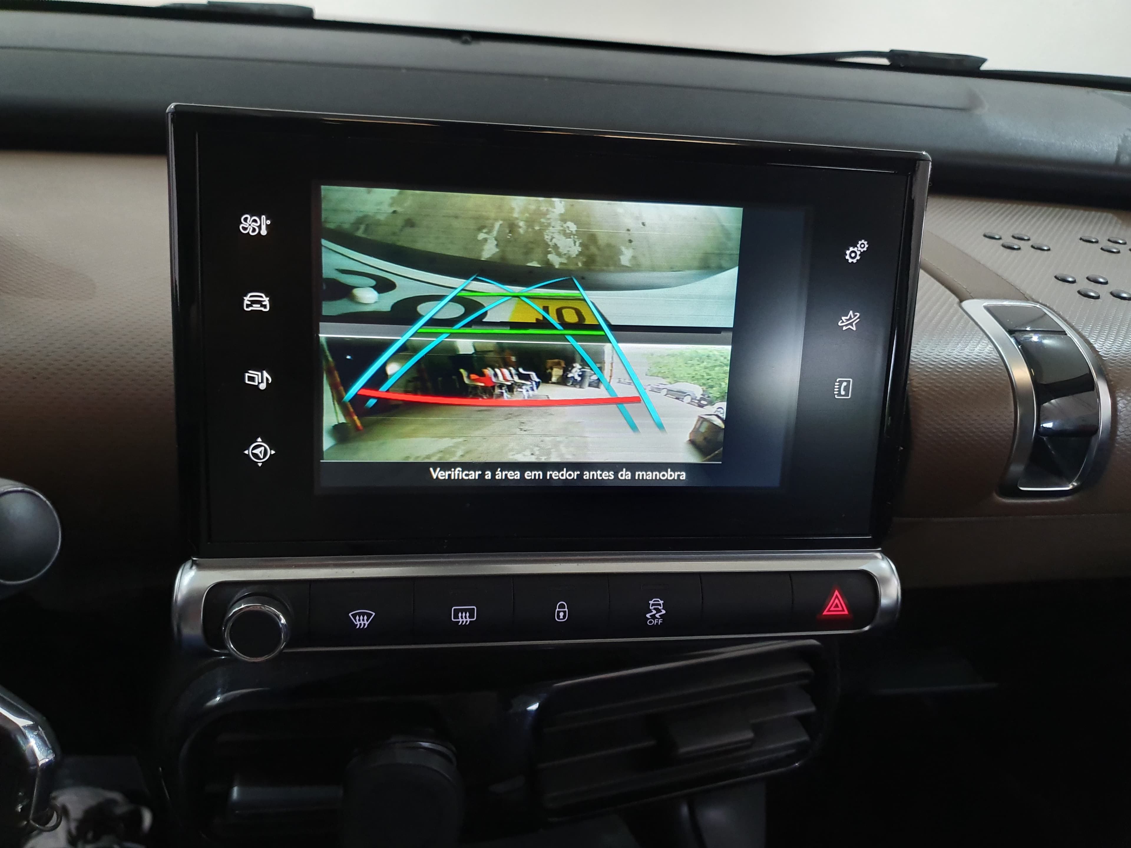 Citroën C4 1.6 HDI · Ano 2014 — imagen 46