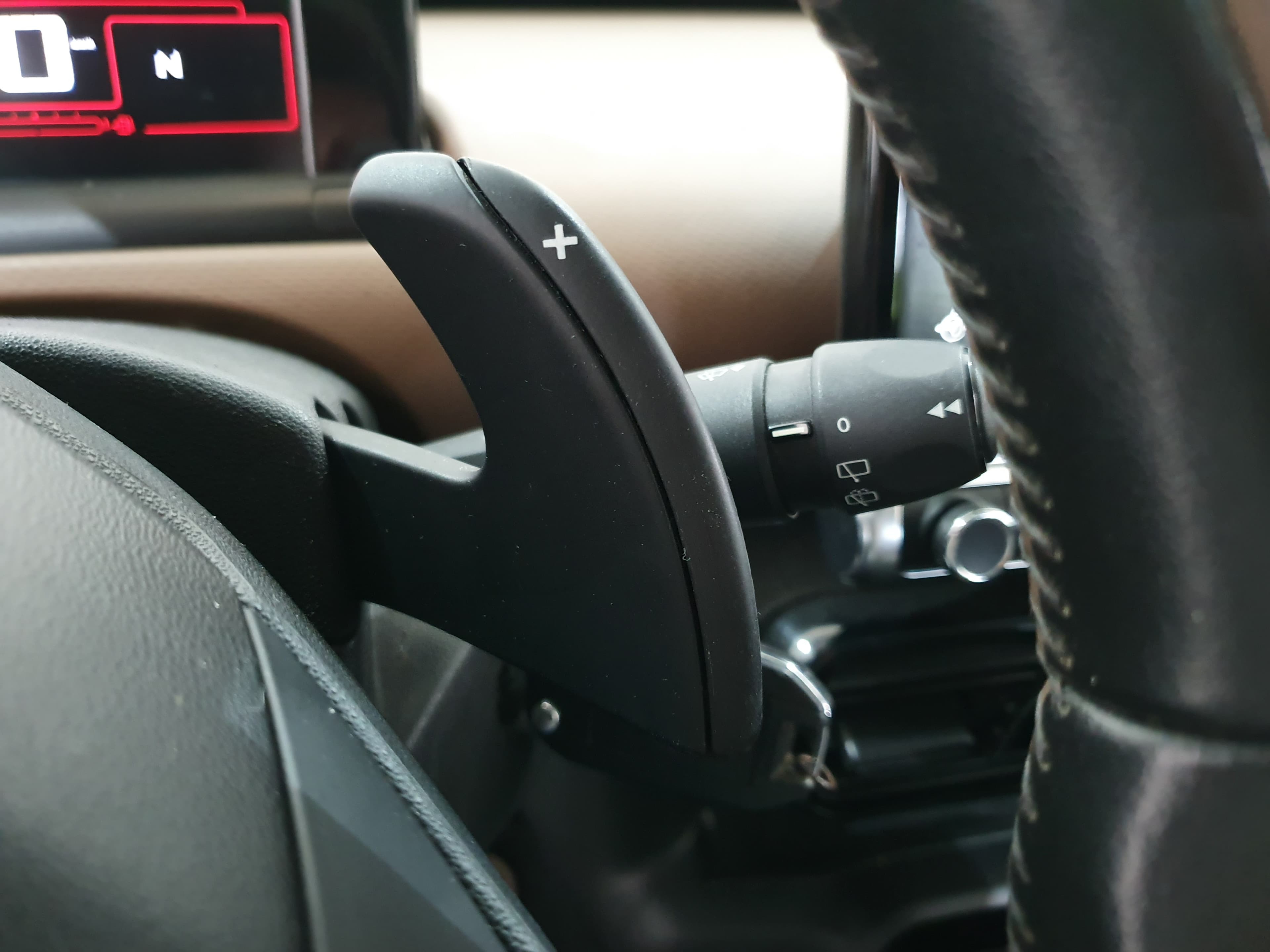 Citroën C4 1.6 HDI · Ano 2014 — imagen 43