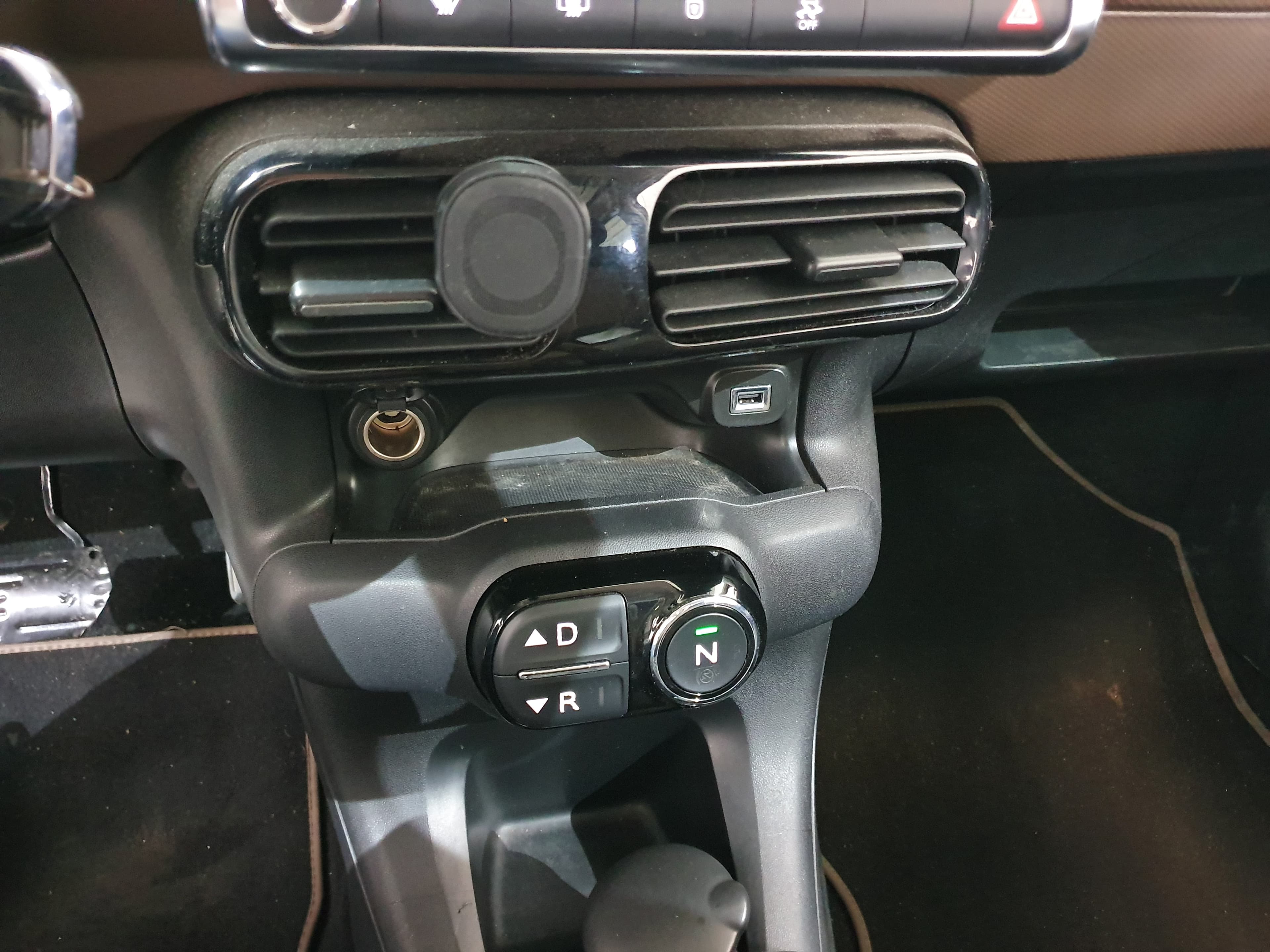 Citroën C4 1.6 HDI · Ano 2014 — imagen 41