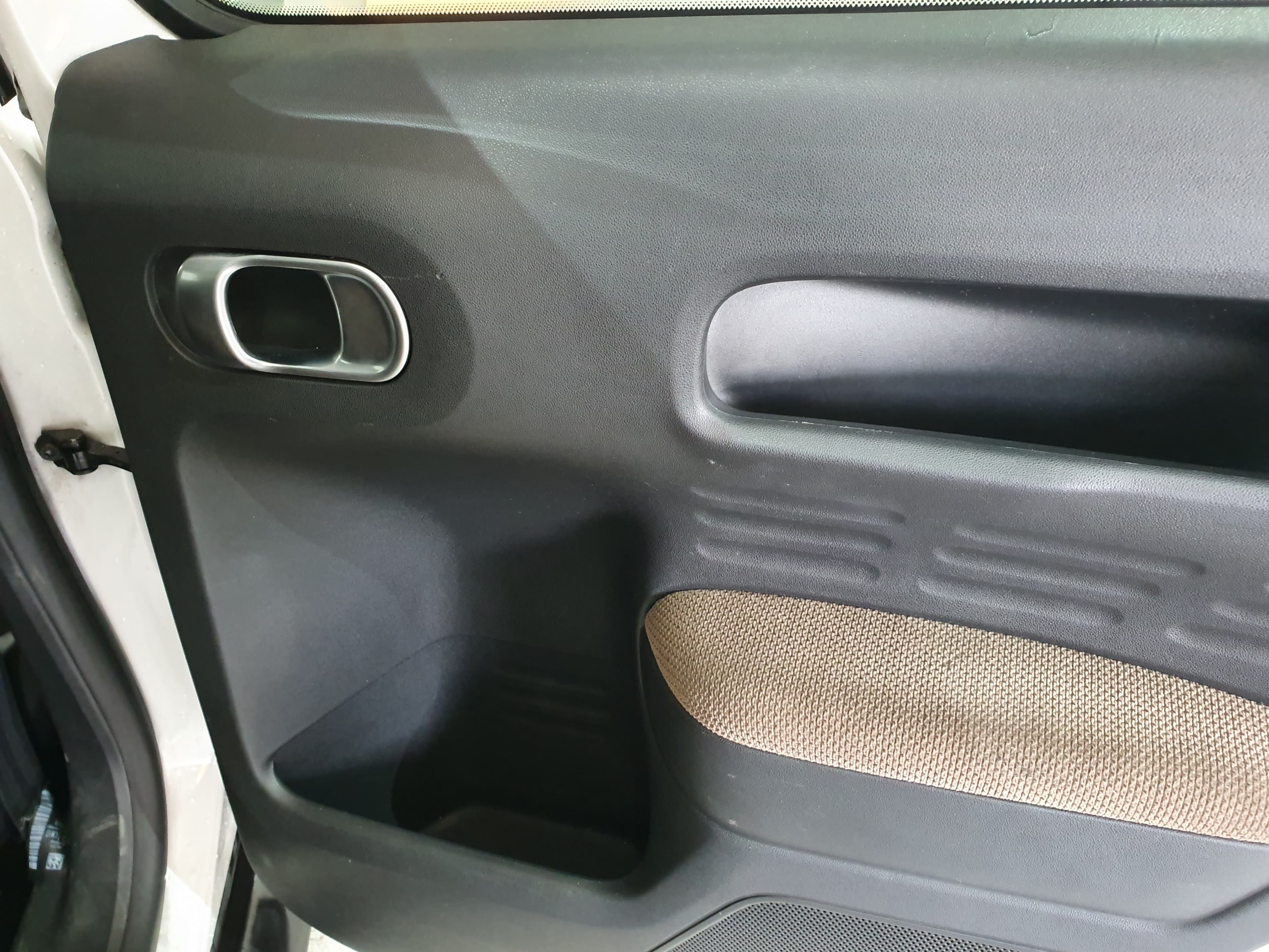 Citroën C4 1.6 HDI · Ano 2014 — imagen 22
