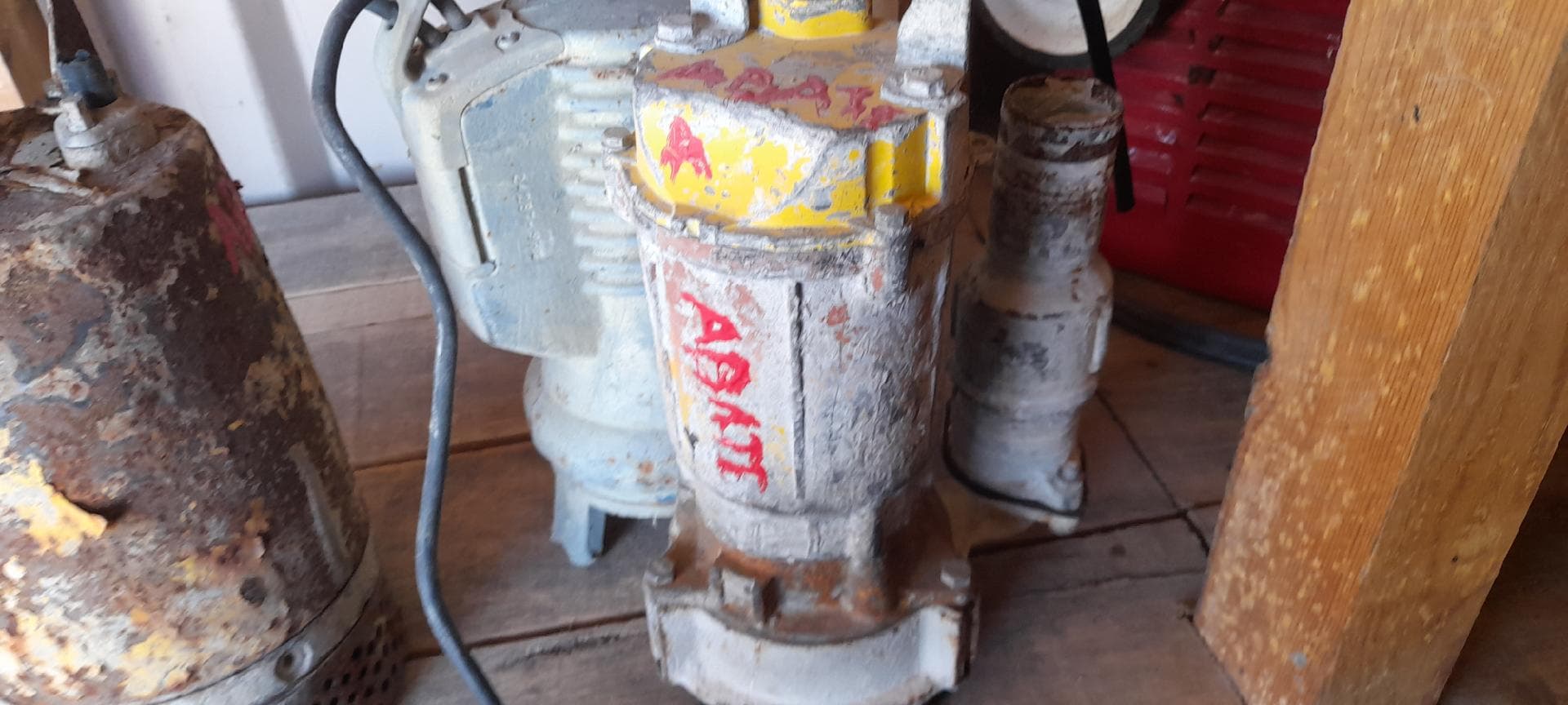 Bombas submersíveis · Bombas hidropressor · Bomba Lamas — image 32