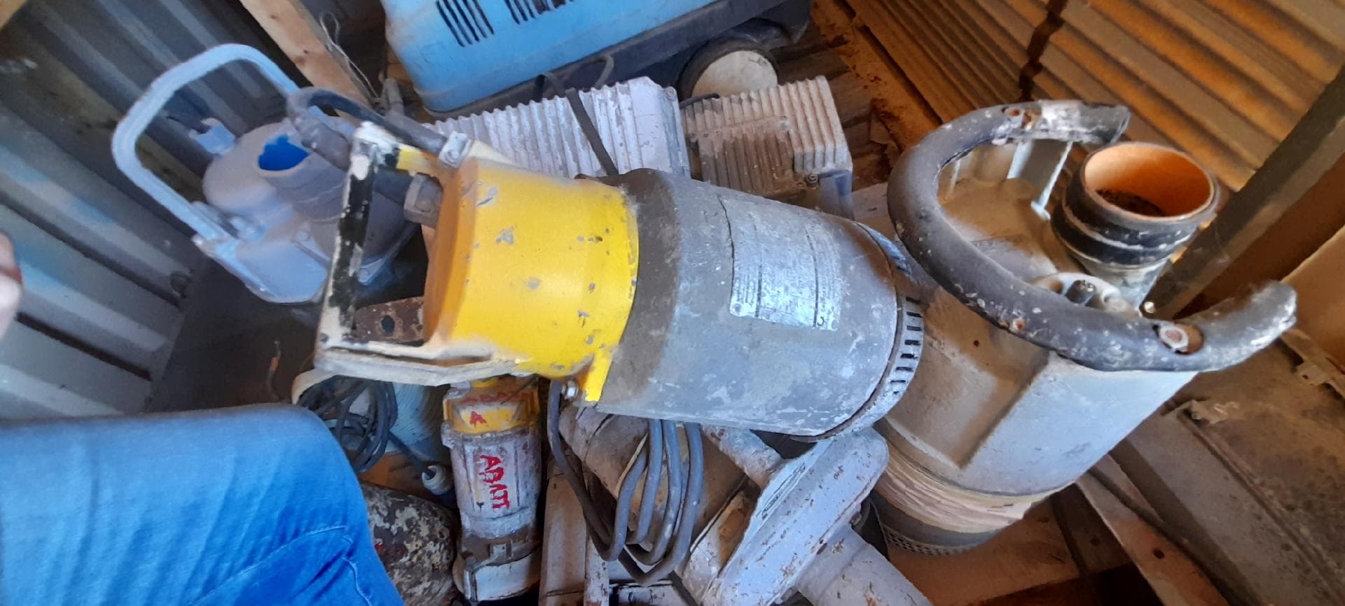 Bombas submersíveis · Bombas hidropressor · Bomba Lamas — image 18