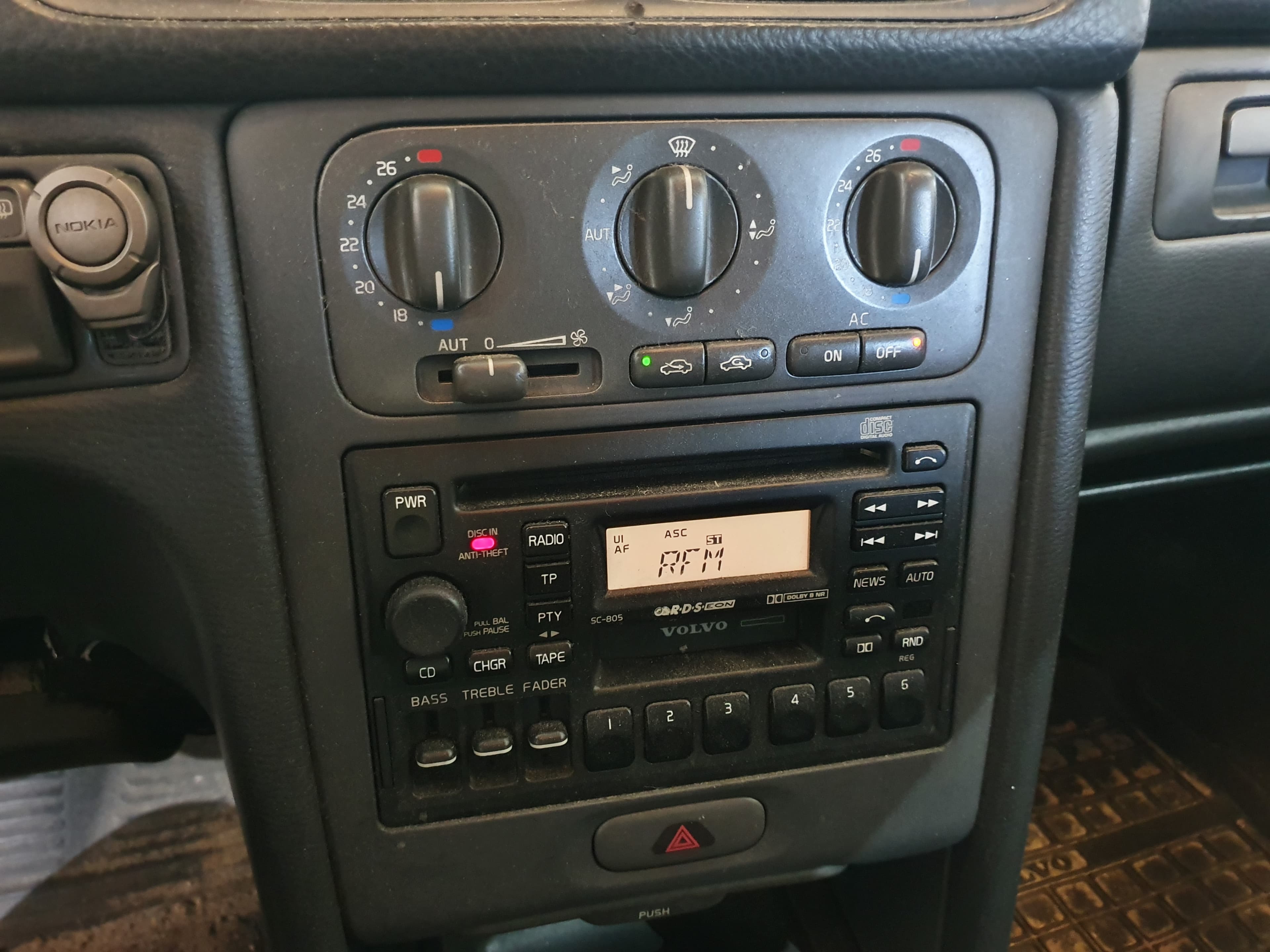 Volvo V70 2.5 TDI · Ano 1997 — imagem 34