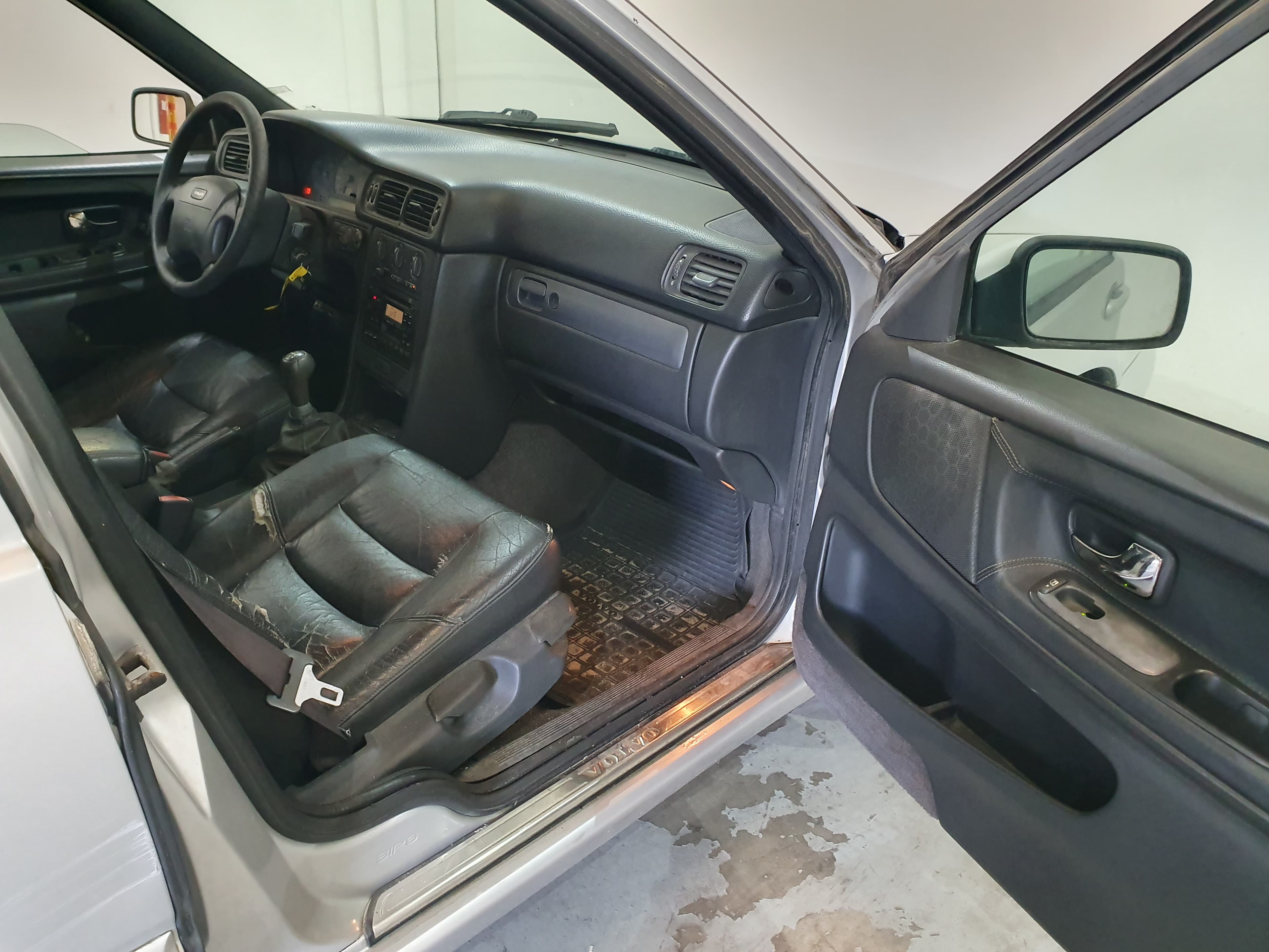 Volvo V70 2.5 TDI · Ano 1997 — imagem 18