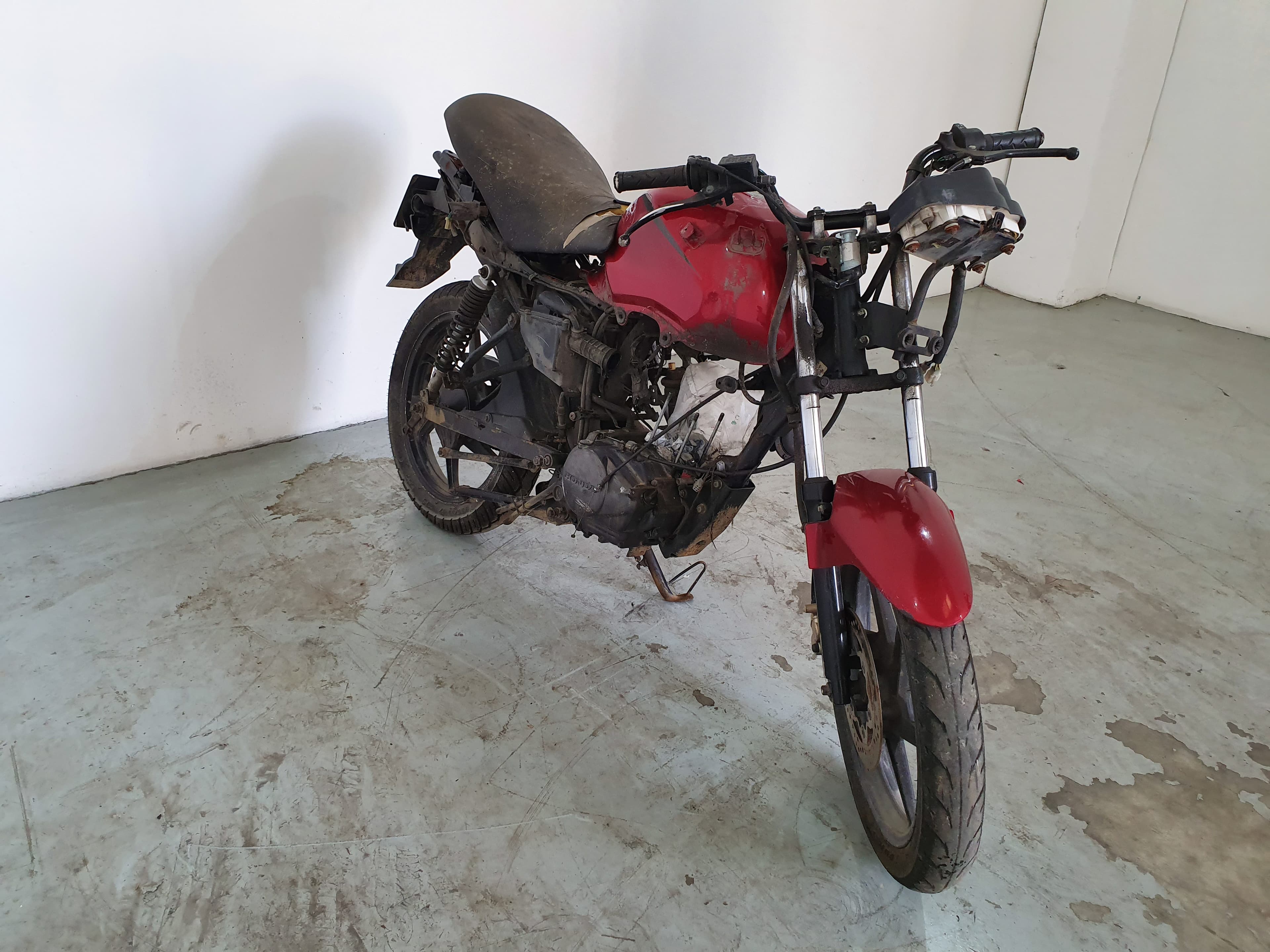 Honda Vision CBF 125 · Ano 2013 — image 2
